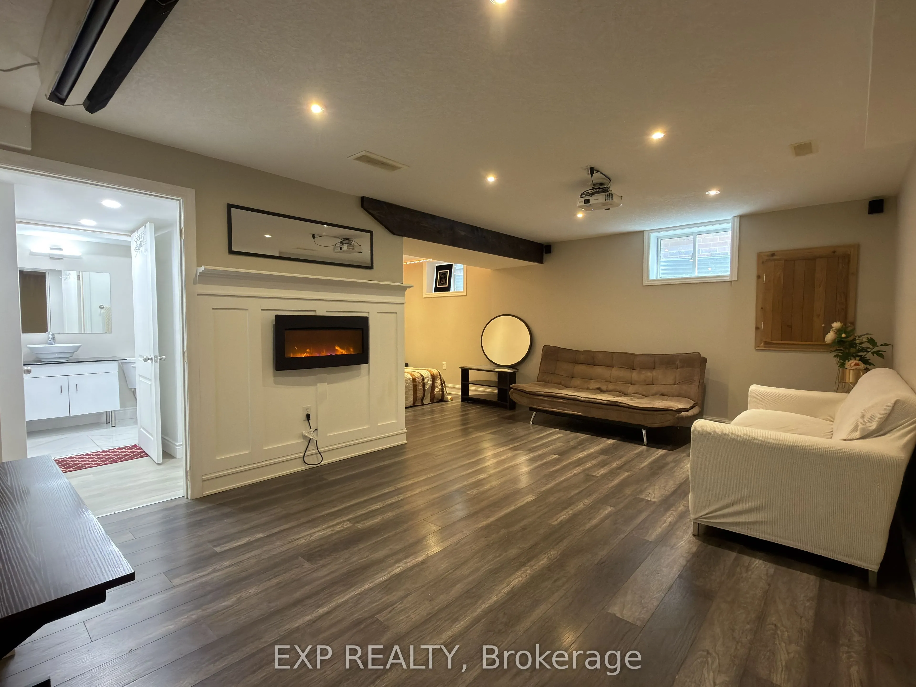 608 Highview Drive