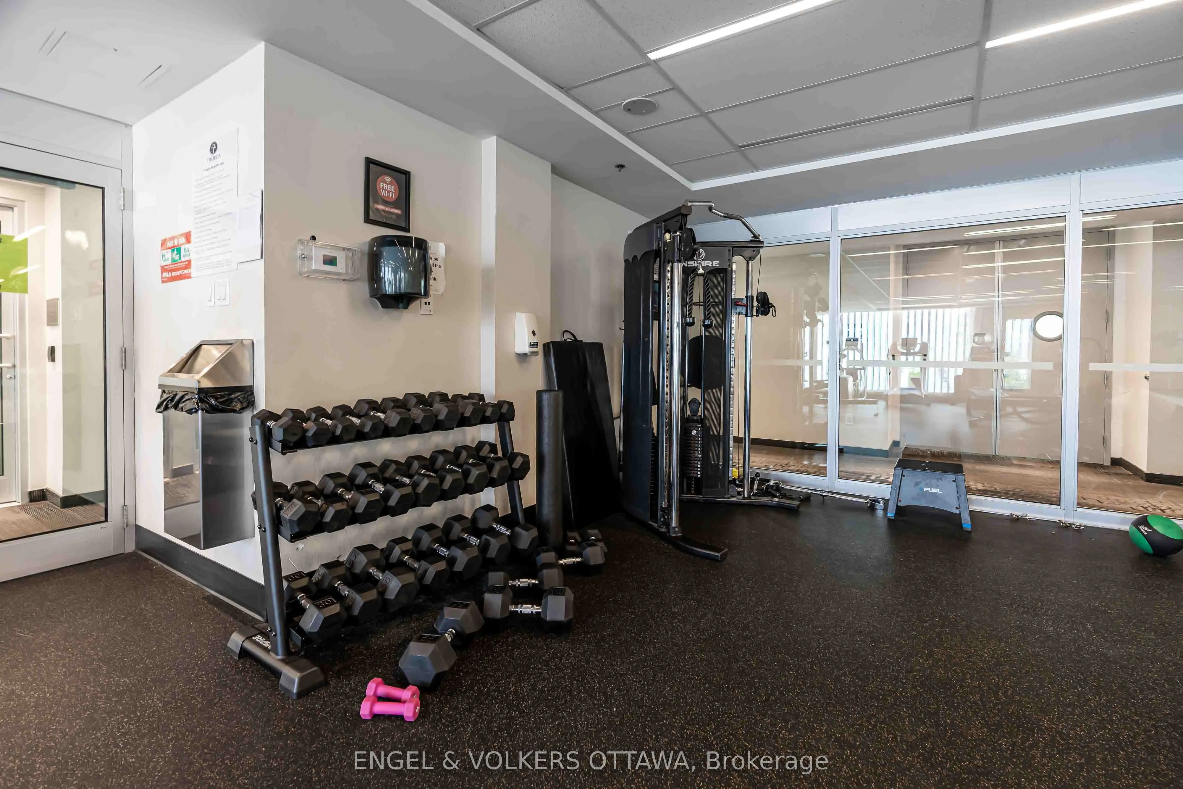 197 Lisgar Street #218