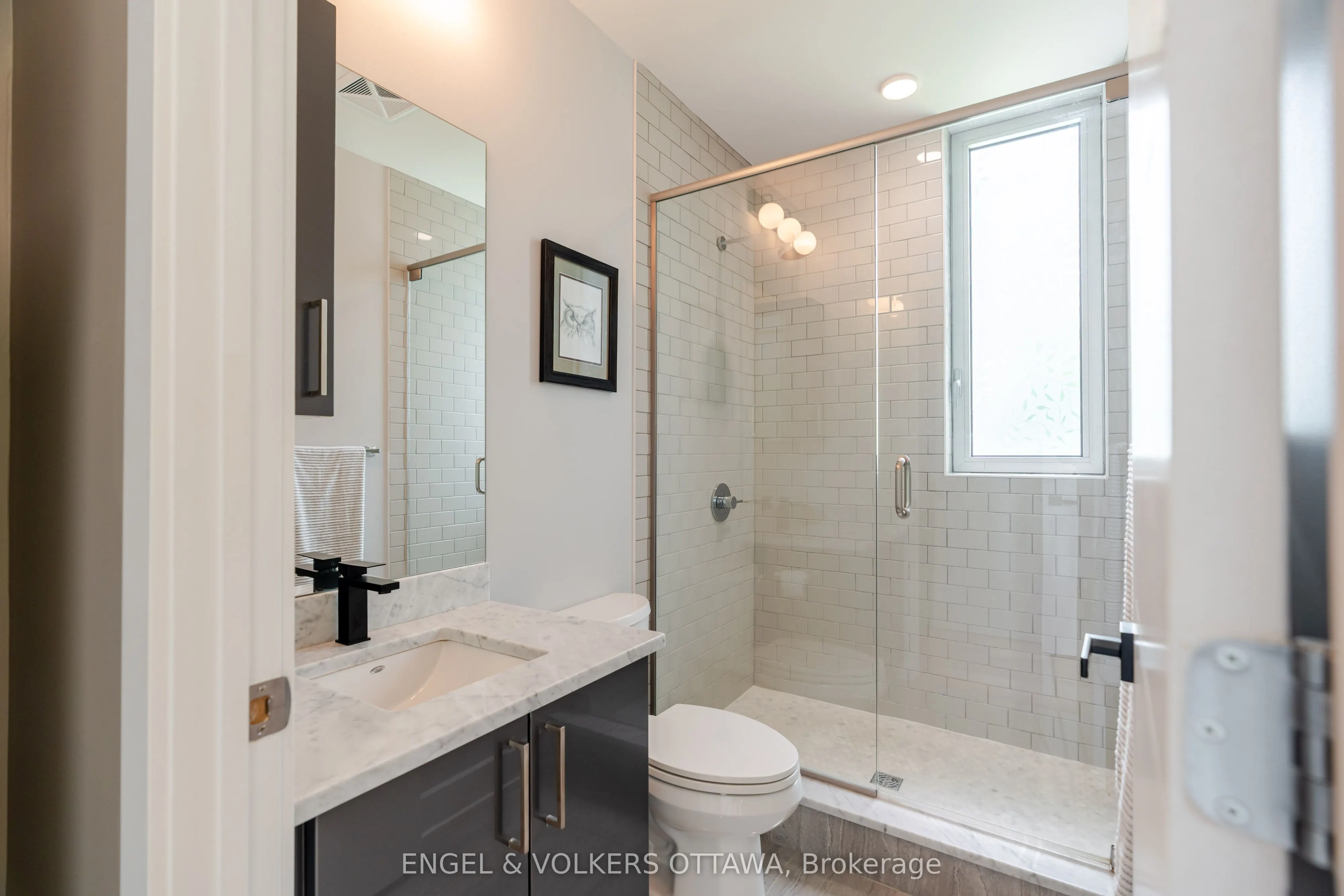 197 Lisgar Street #218