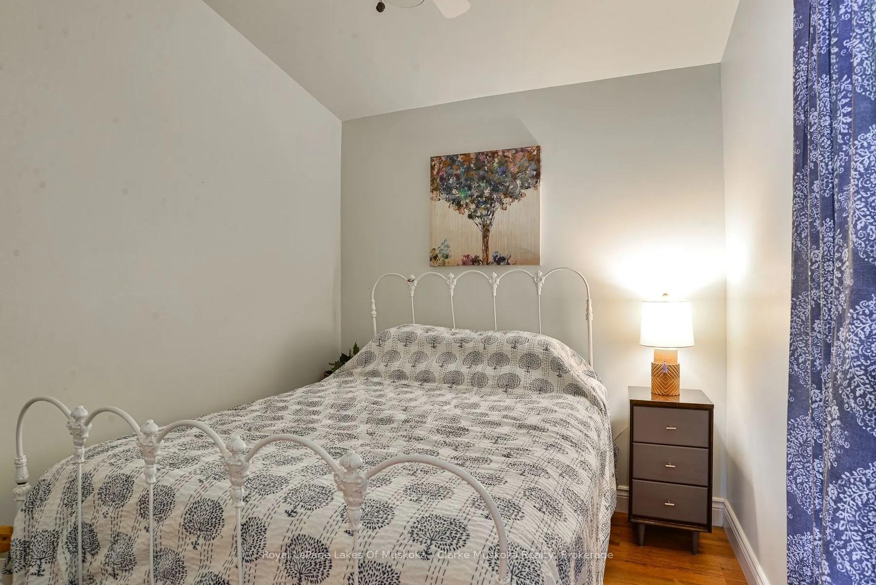 7 Silver Point Road #8