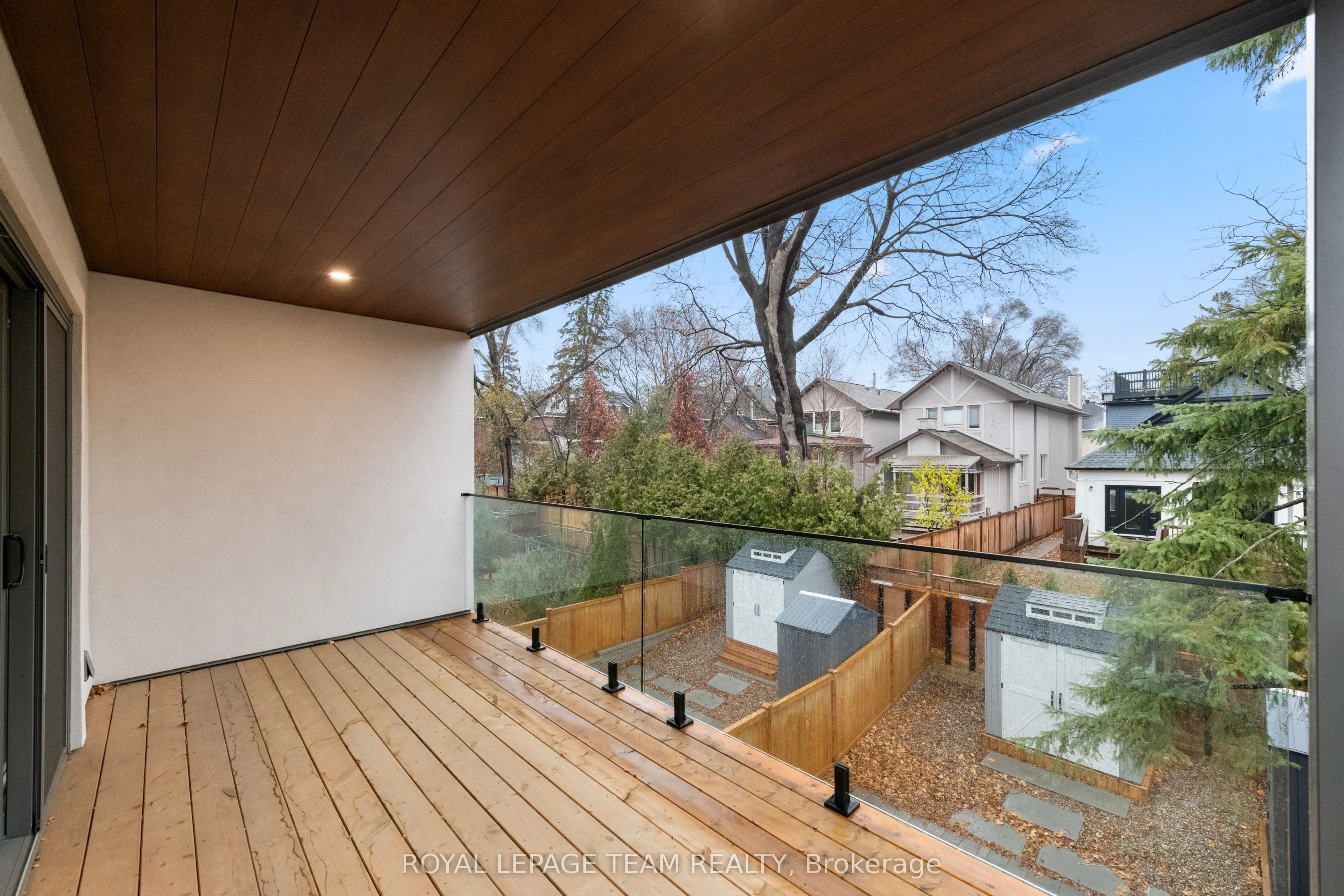 49 GROSVENOR Avenue #3