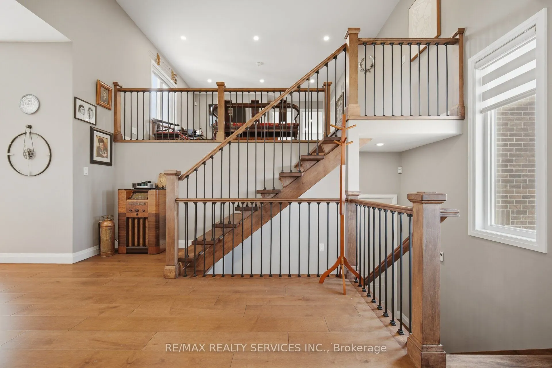 9522 Wellington 22 Road