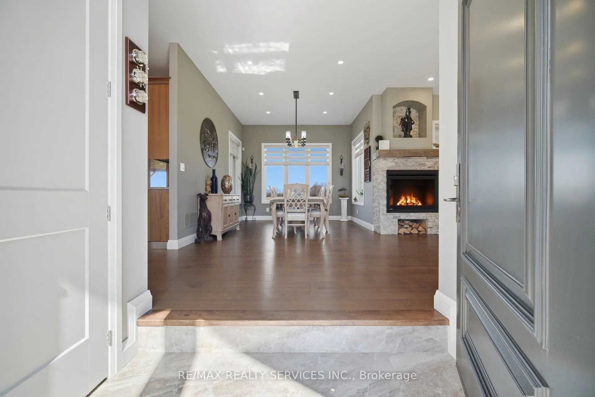 9522 Wellington 22 Road