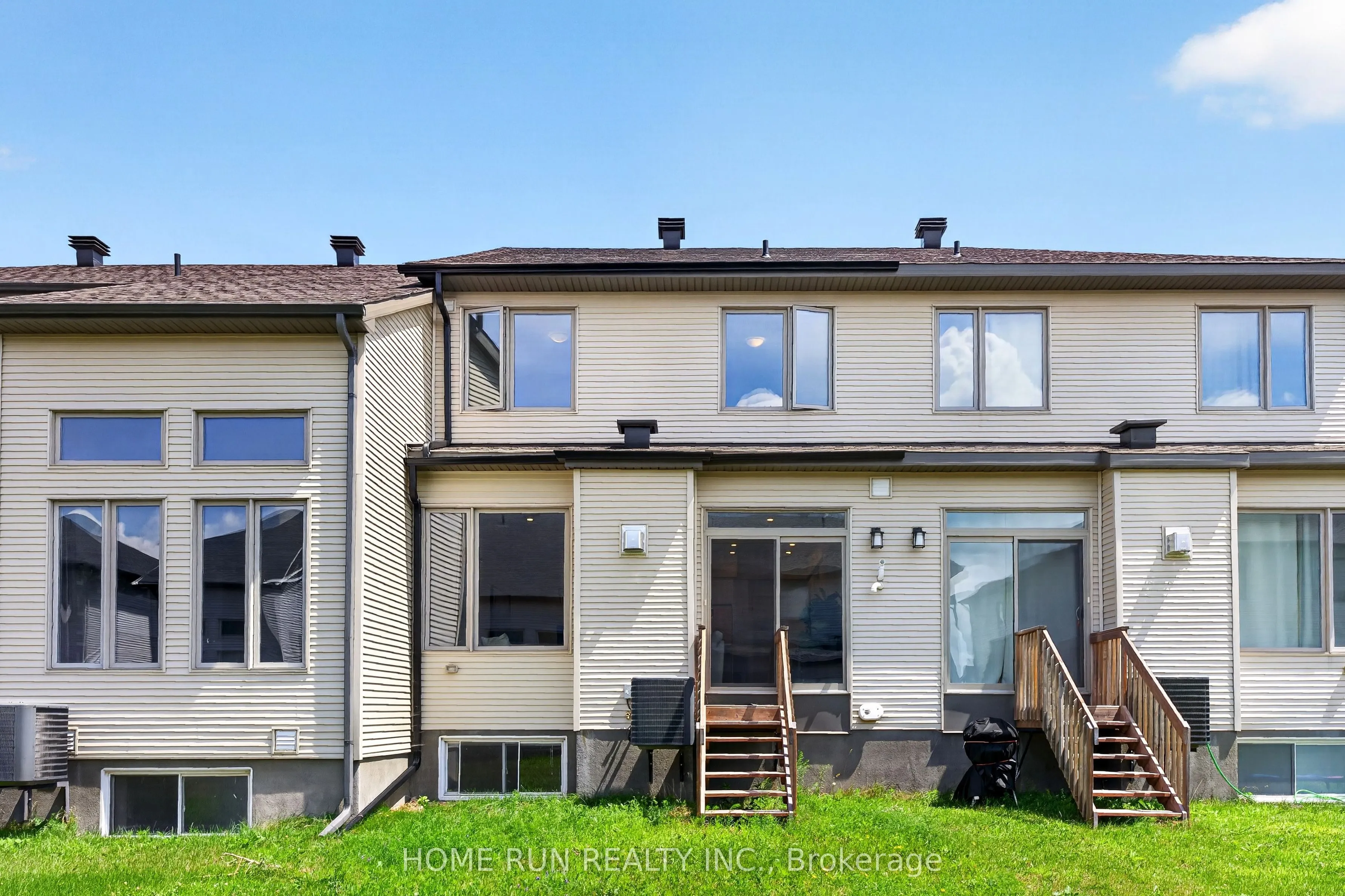 216 Trumpeter Acres