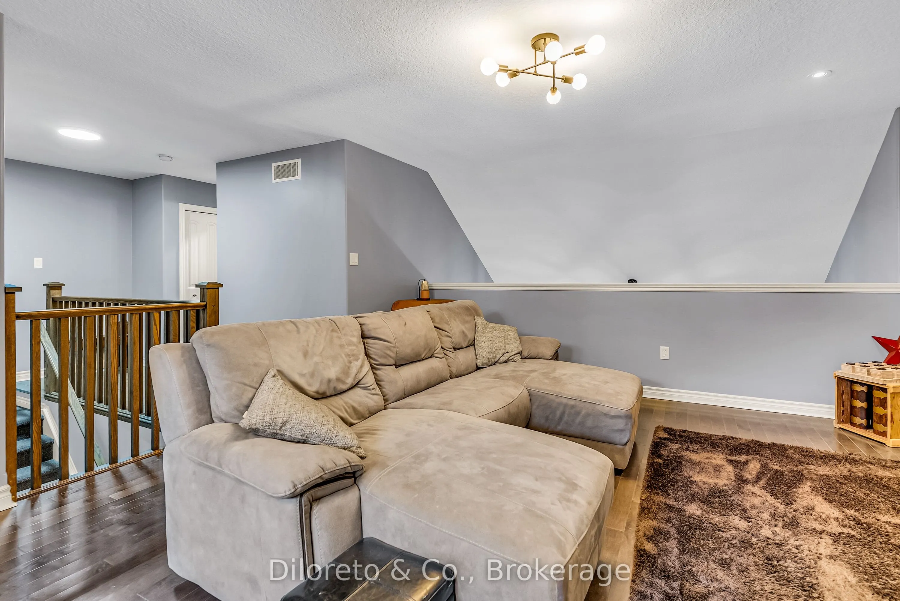 12 Annmoore Crescent #19