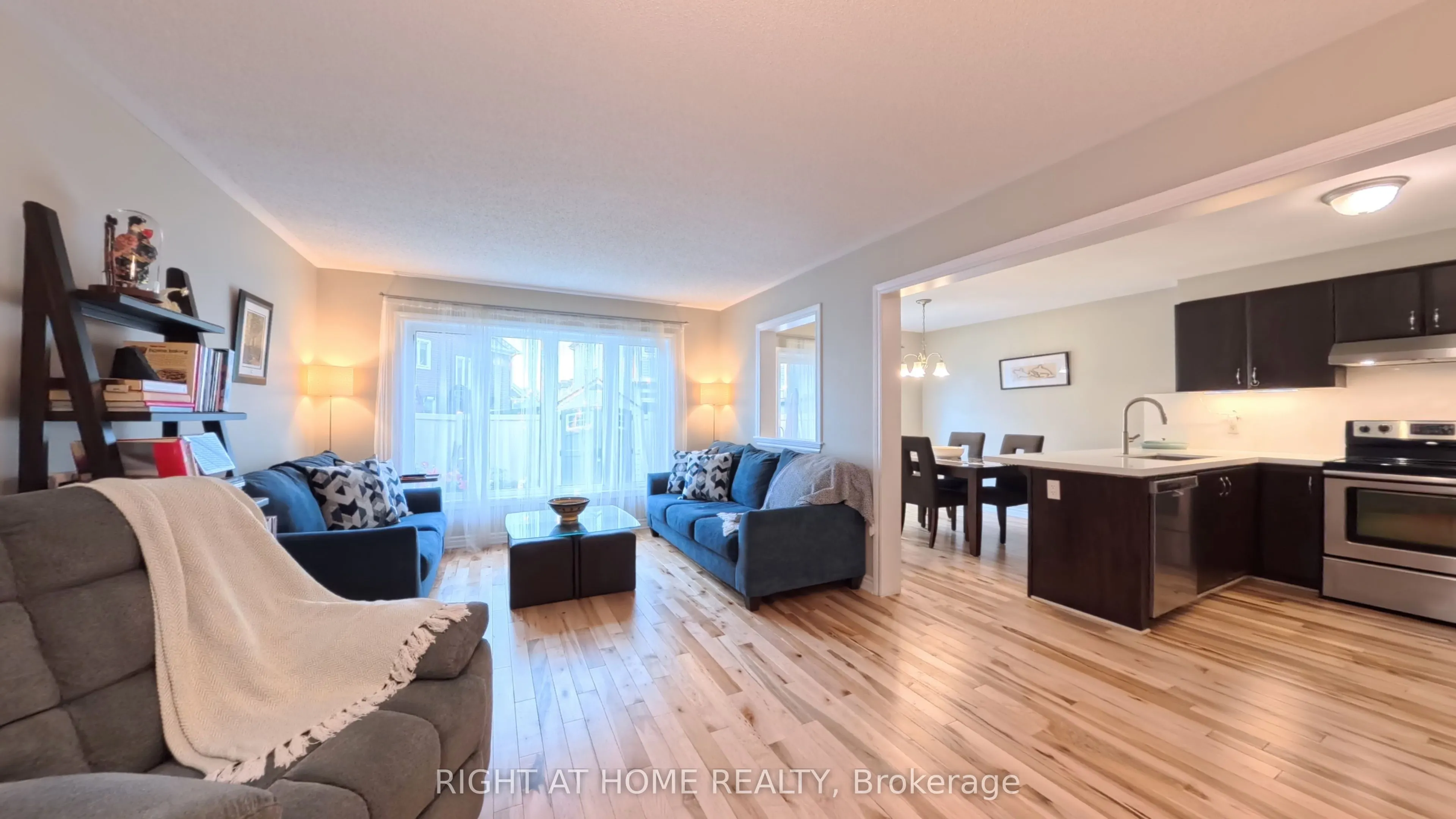 566 Dundonald Drive