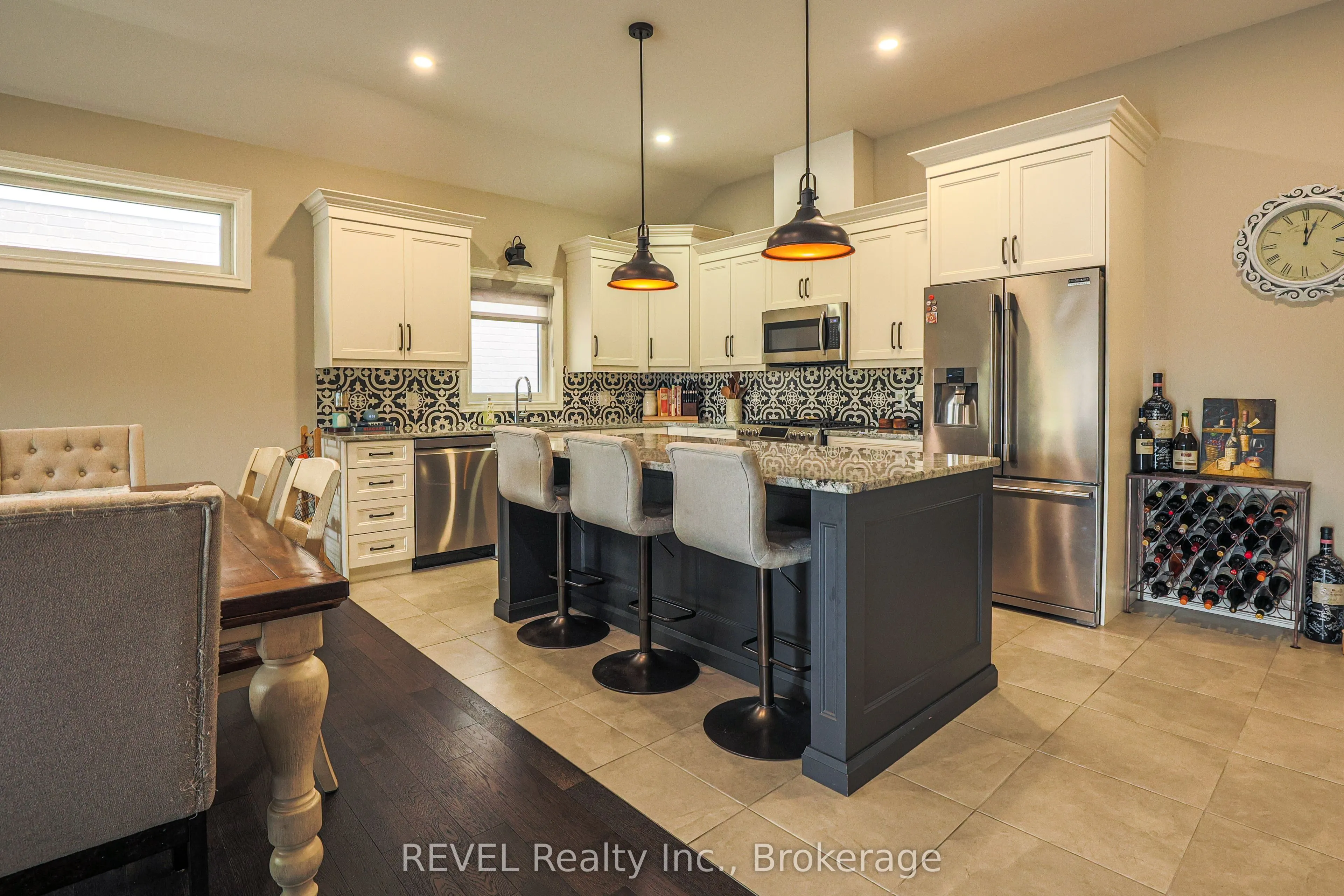 15 Willowbrook Drive
