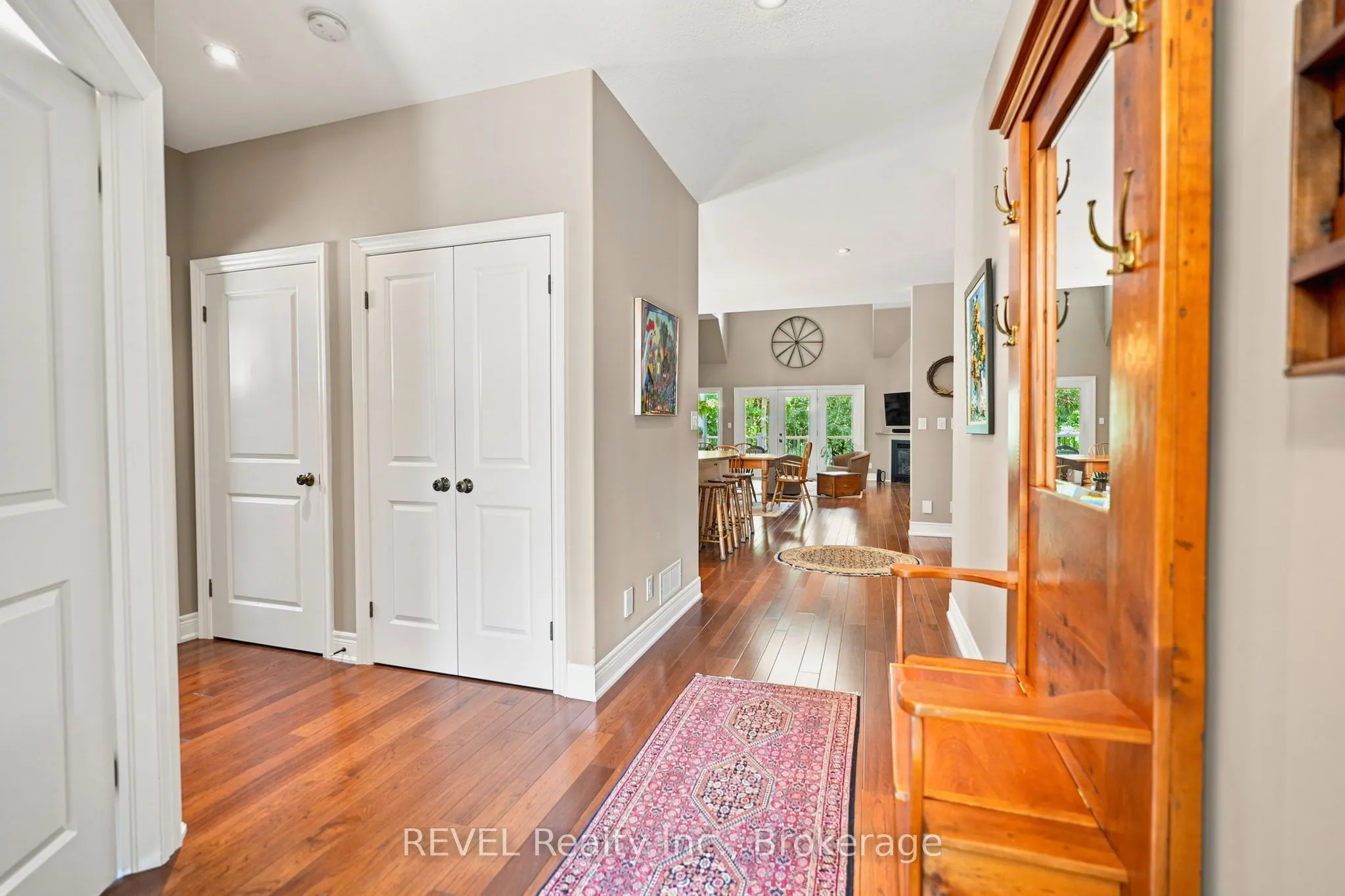 90 Sunrise Court