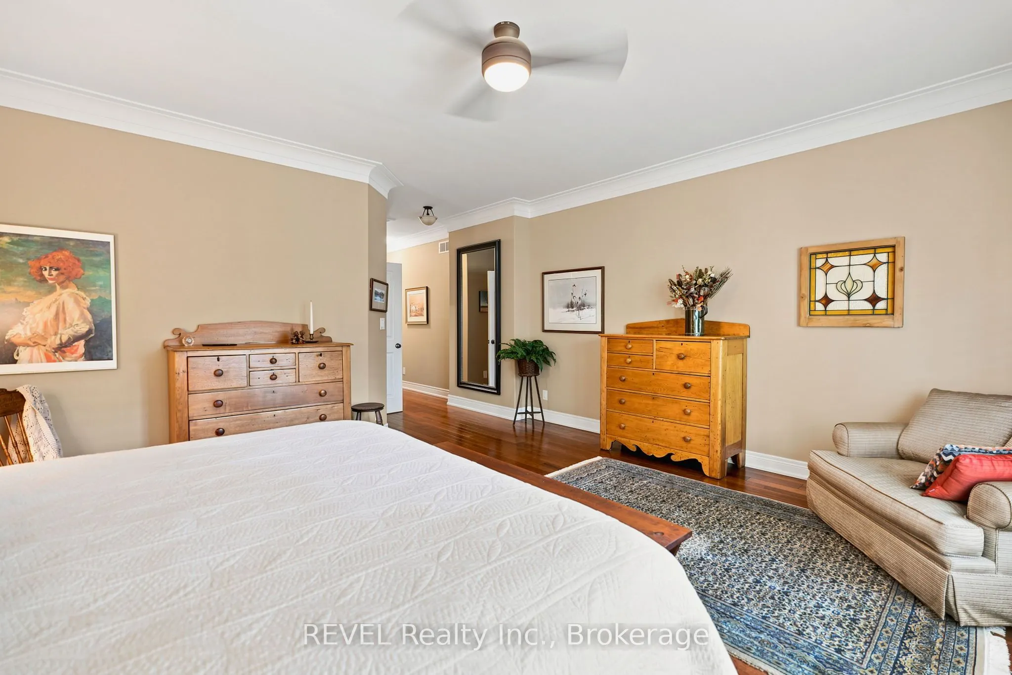 90 Sunrise Court