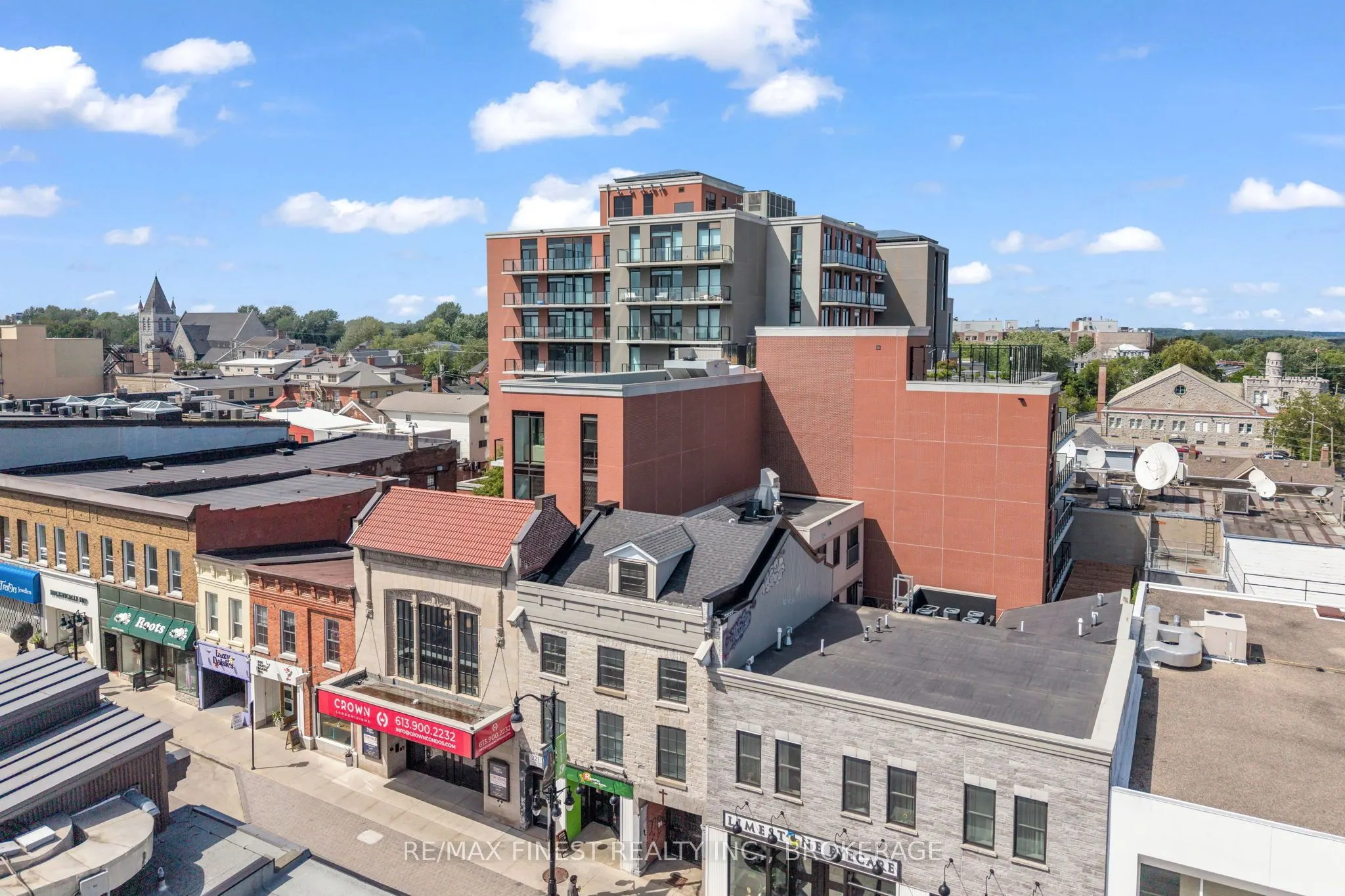 223 PRINCESS Street #801