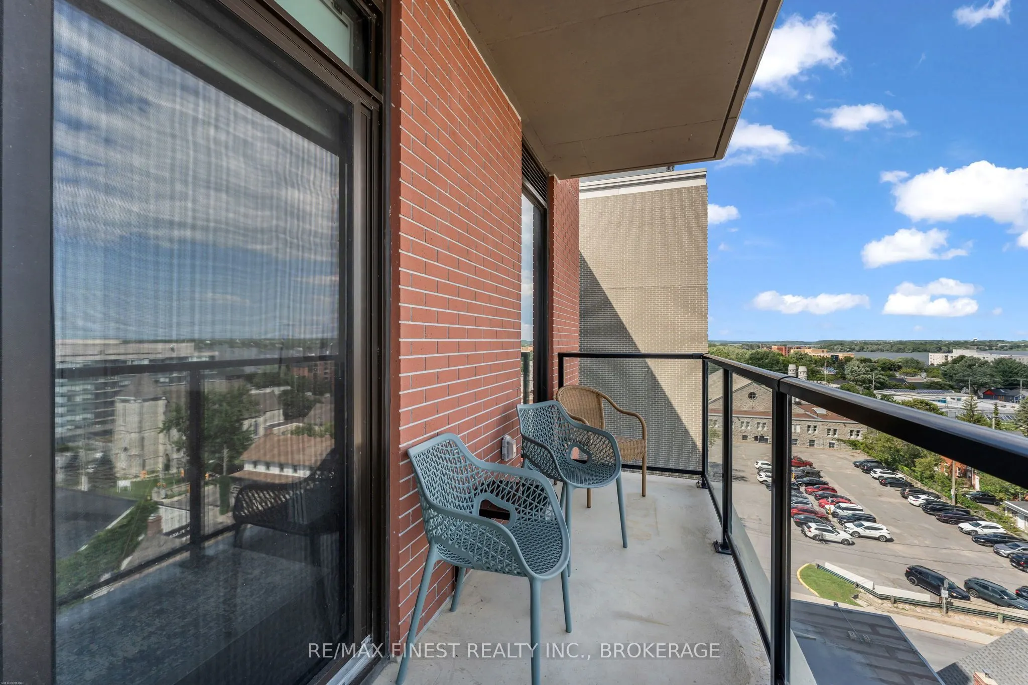 223 PRINCESS Street #801