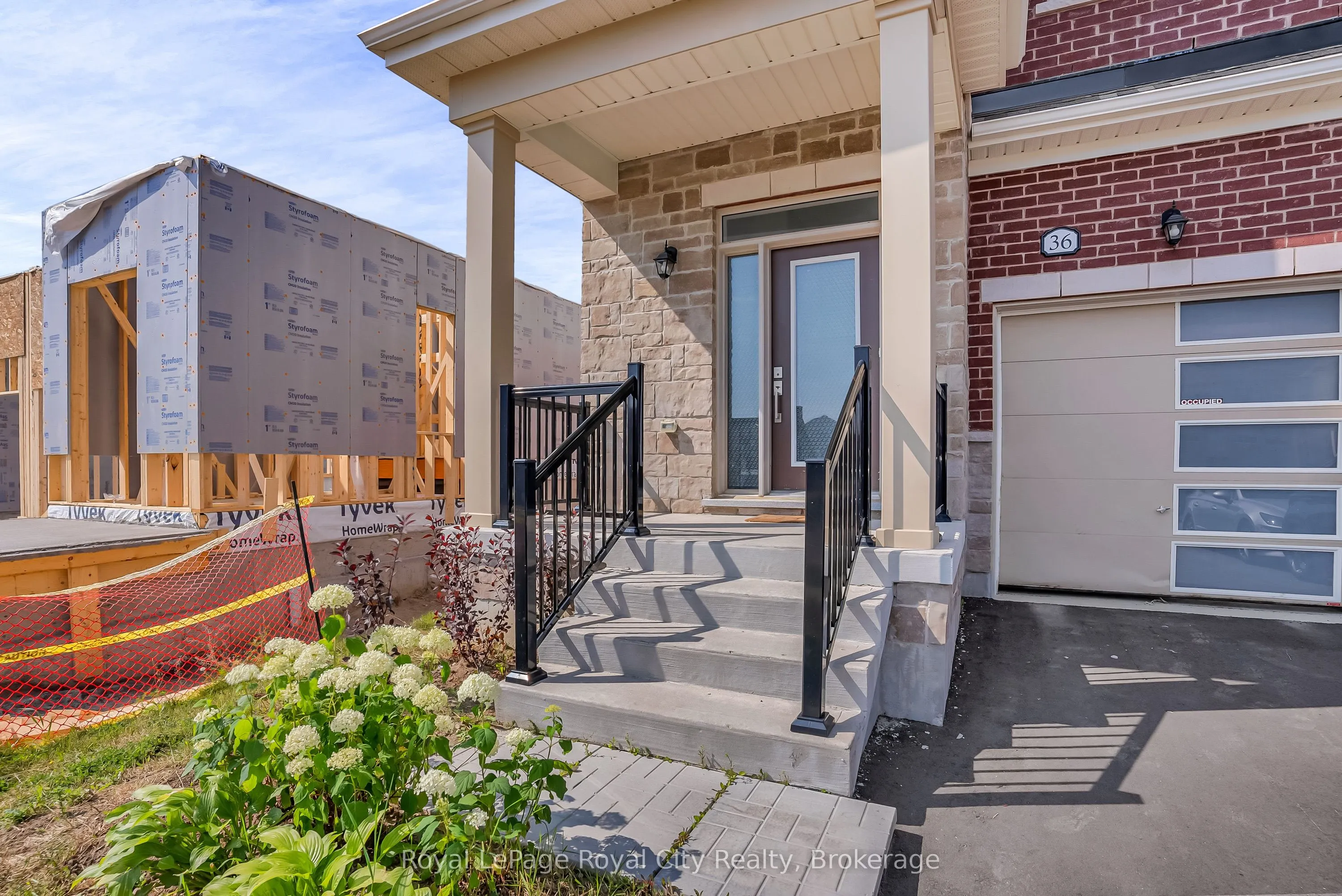 36 Prest Way