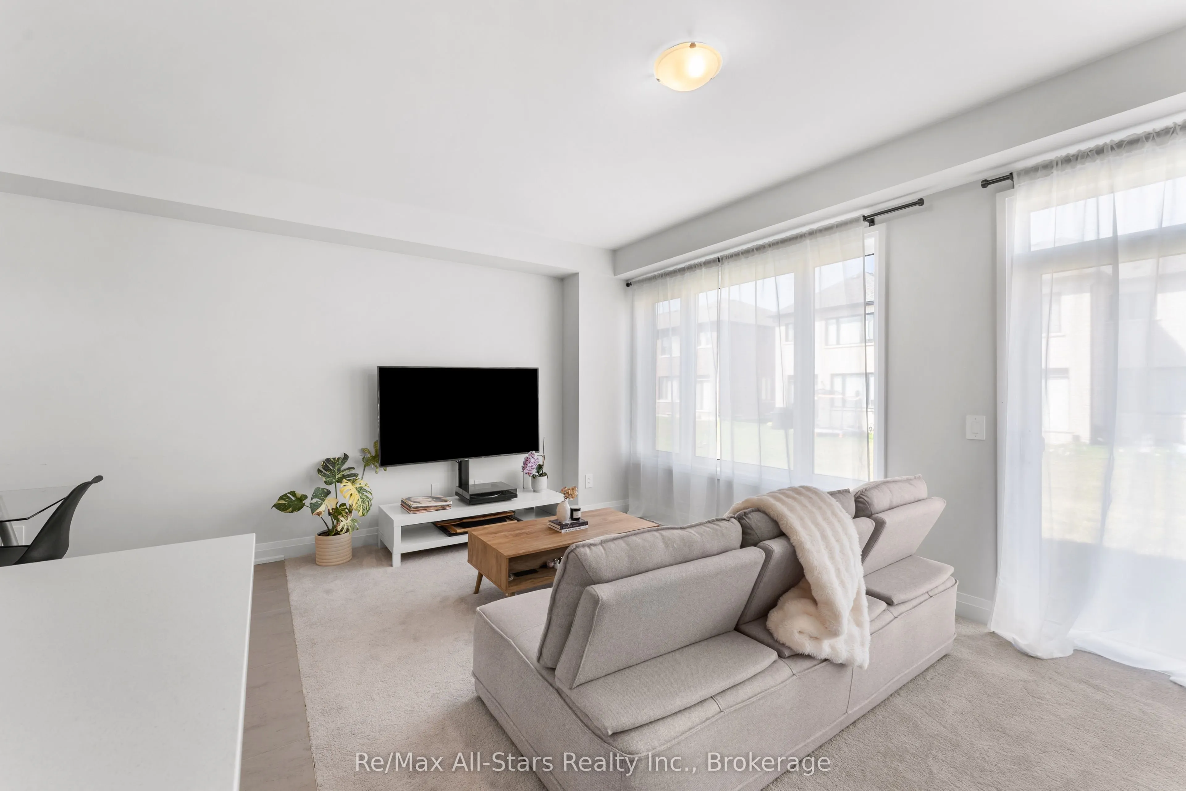 7 Keenan Street