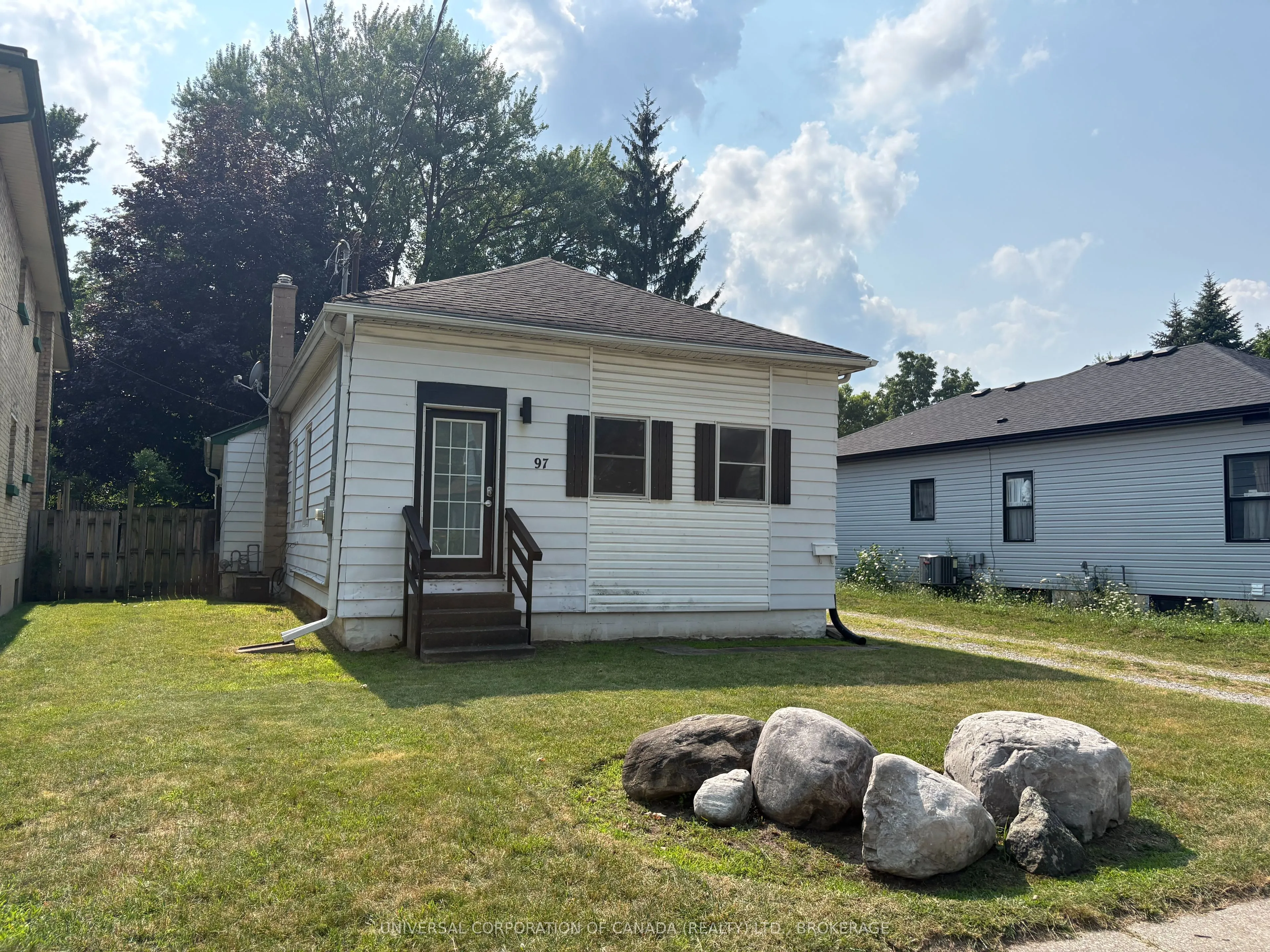 97 Chesley Avenue
