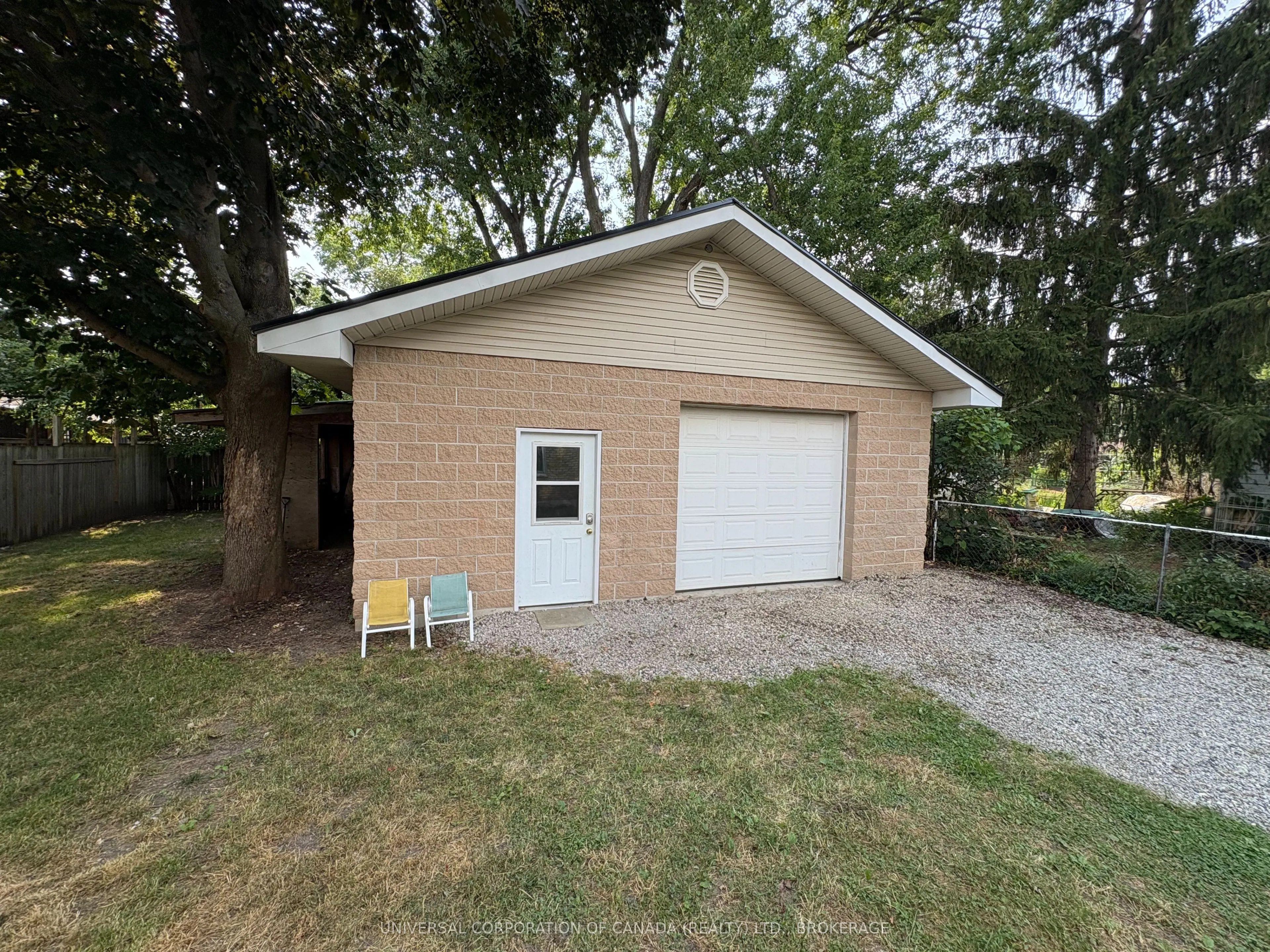 97 Chesley Avenue