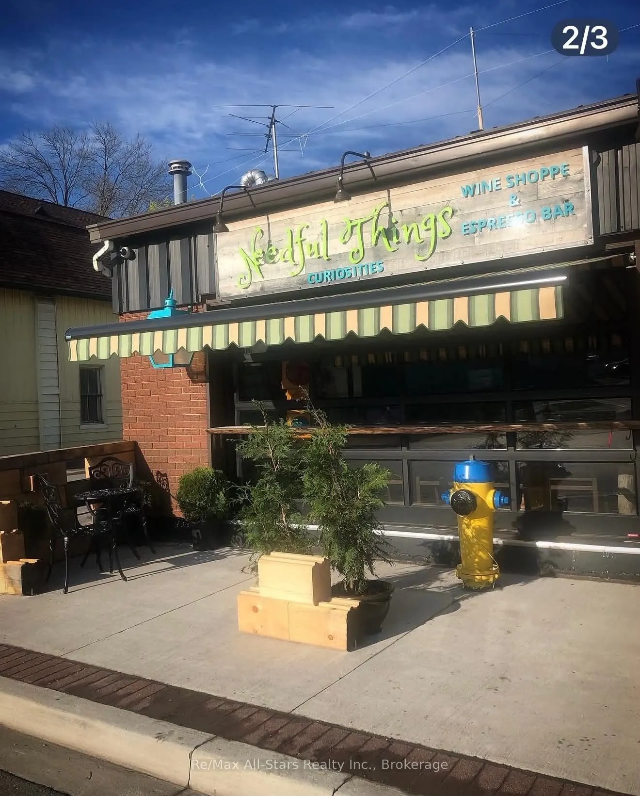15 Cambridge Street S