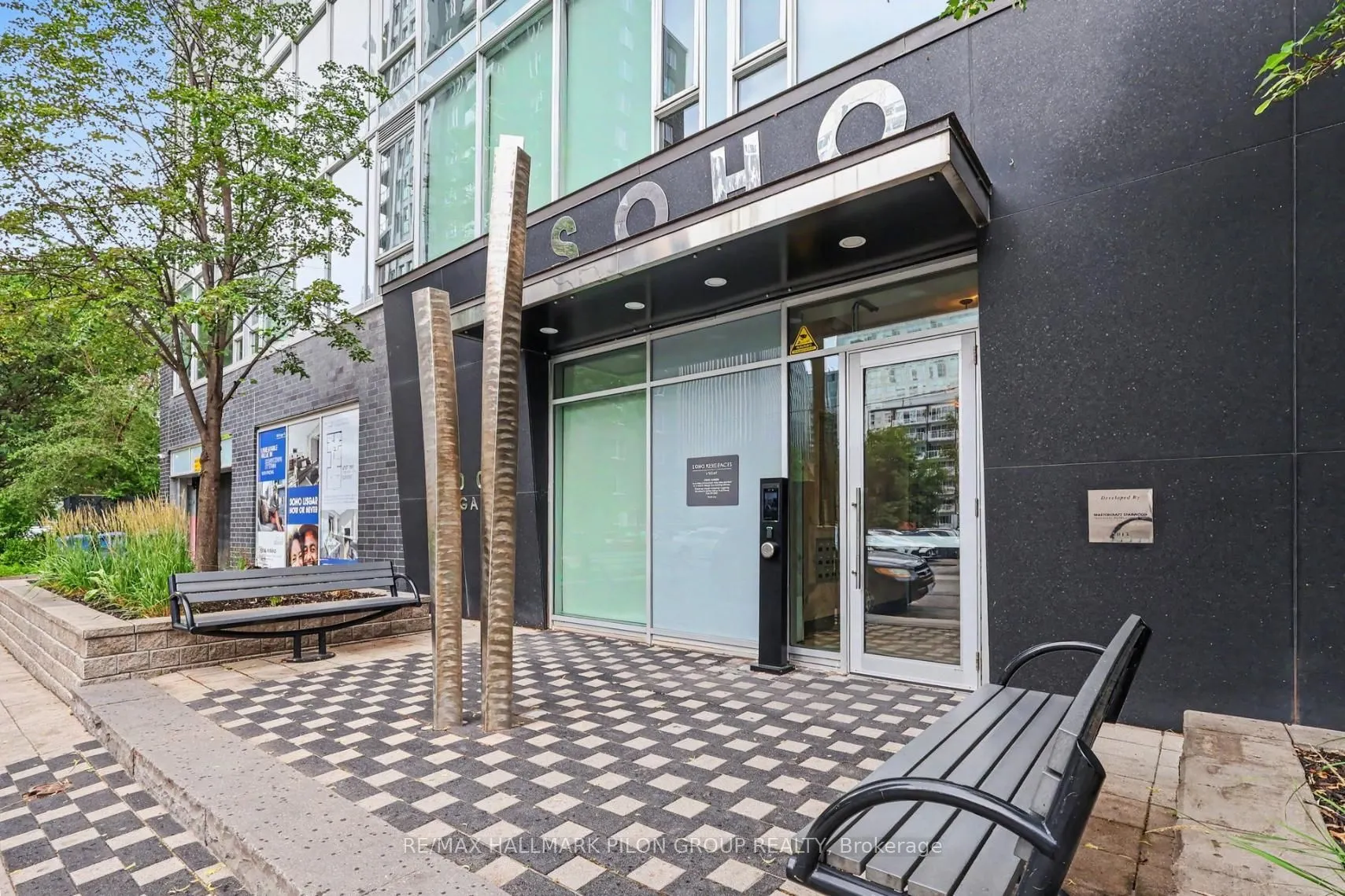 300 Lisgar Street #1512