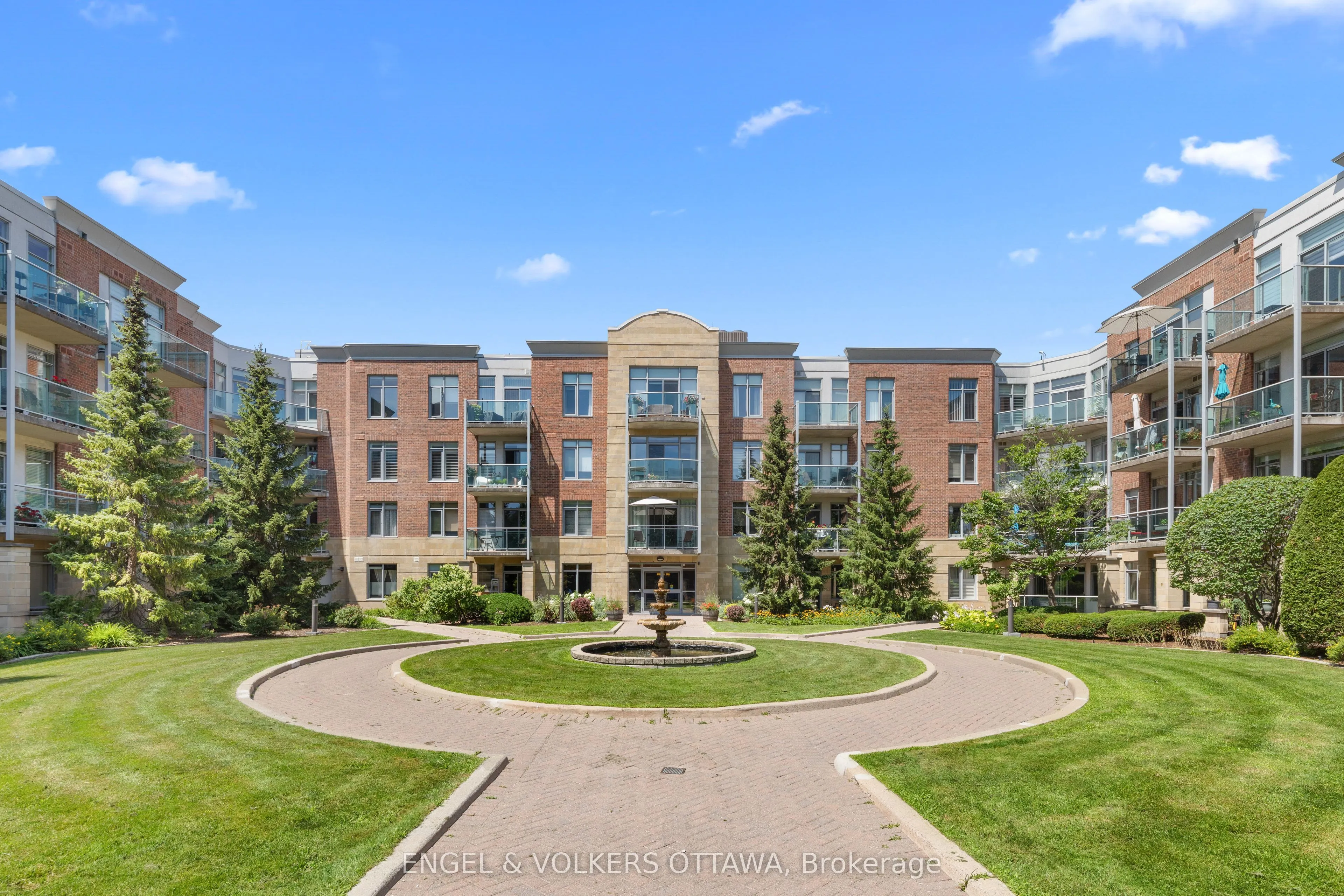 205 Bolton Street #304