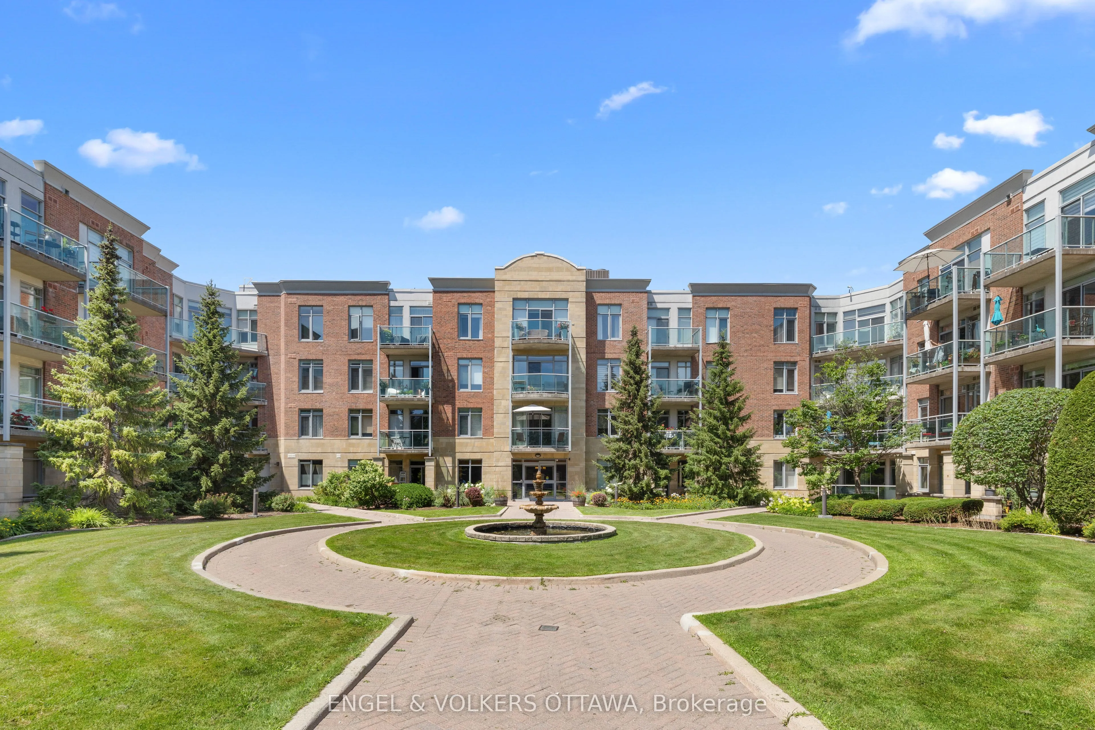 205 Bolton Street #304