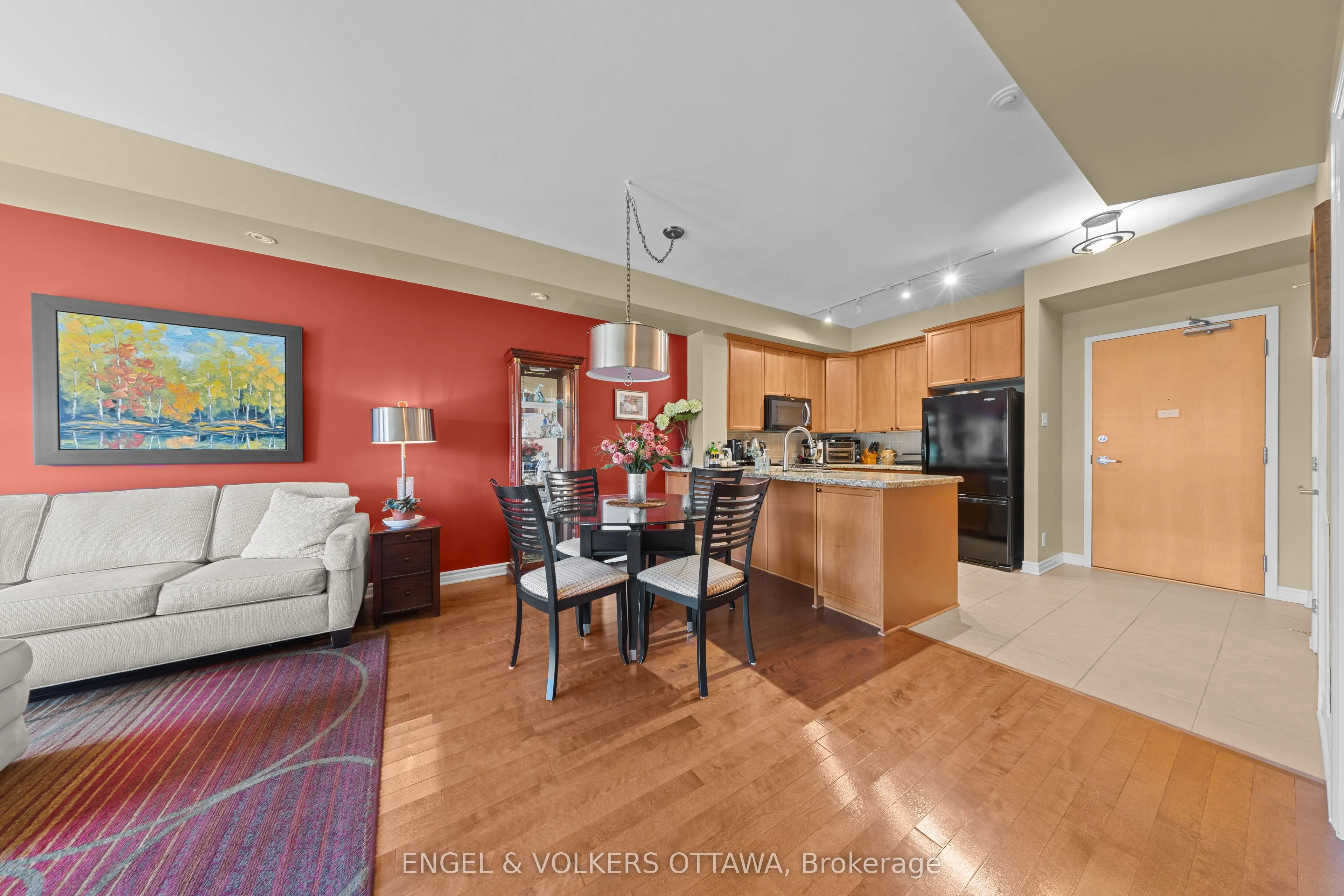 205 Bolton Street #304