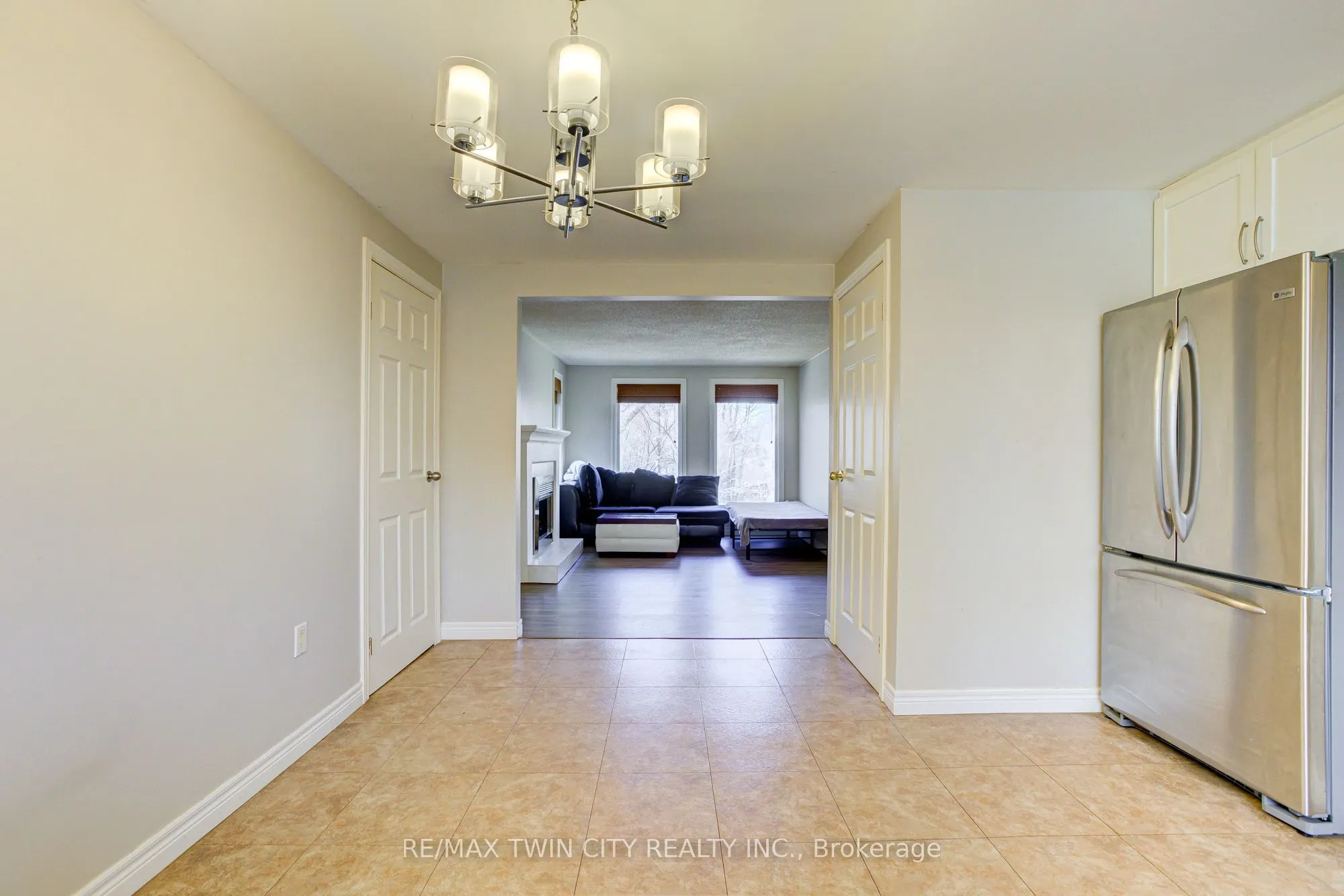 22 Blackhorne Crescent