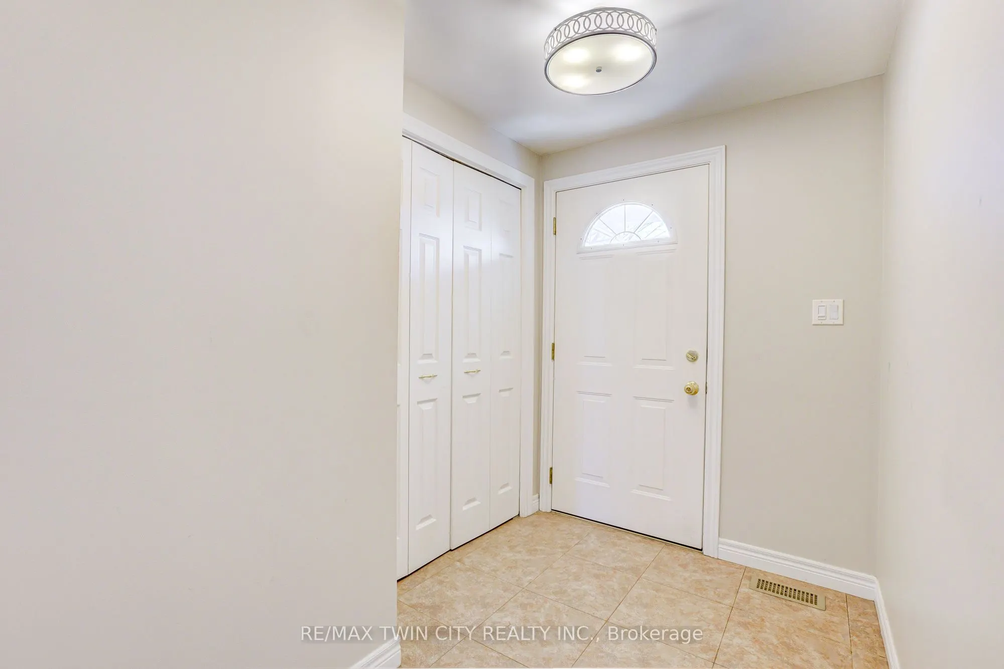 22 Blackhorne Crescent