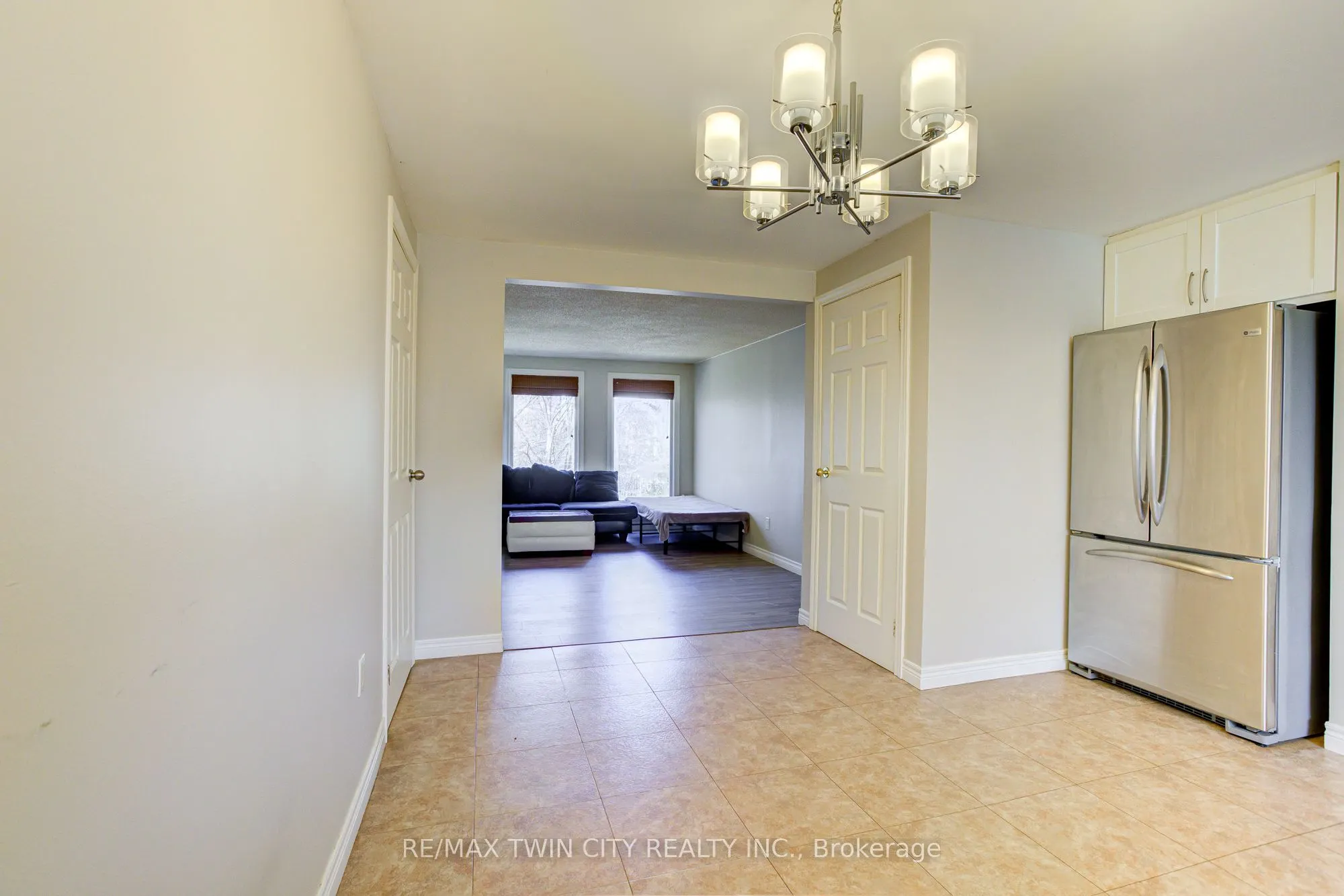 22 Blackhorne Crescent