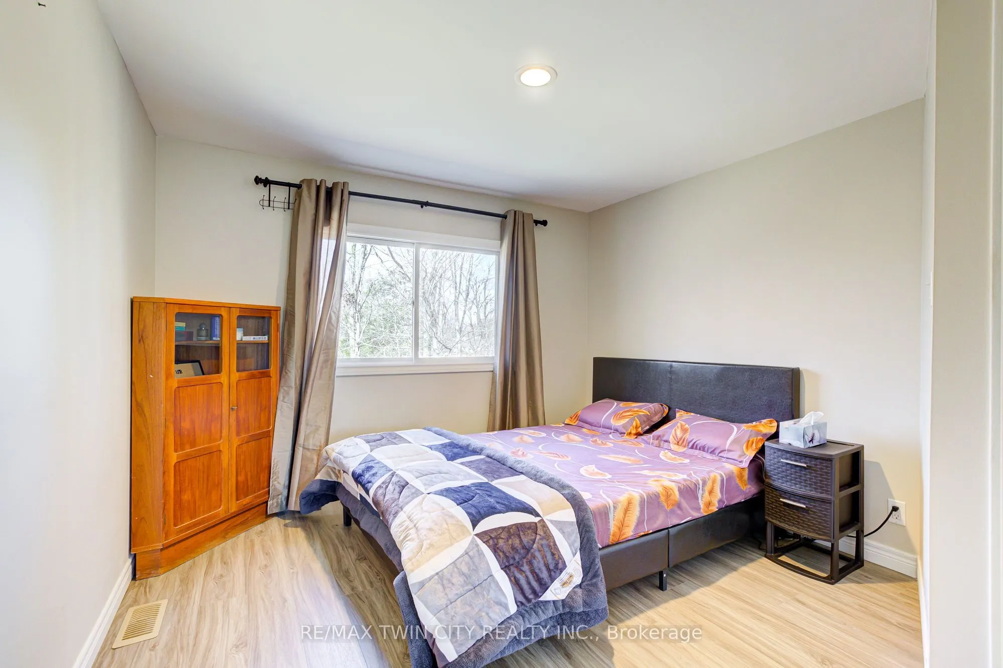 22 Blackhorne Crescent