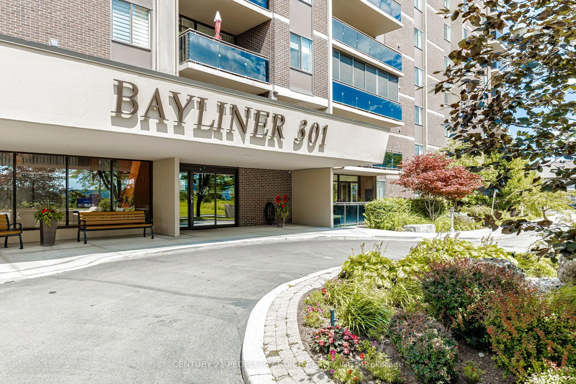 301 FRANCES Avenue #1203