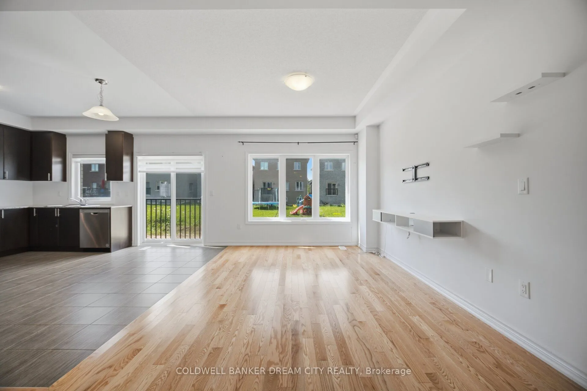 420 Vandusen Avenue