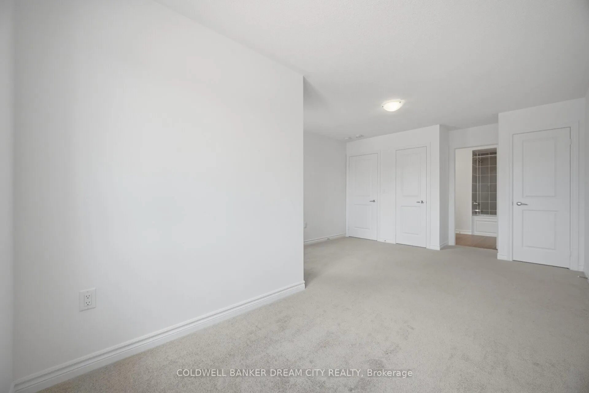 420 Vandusen Avenue