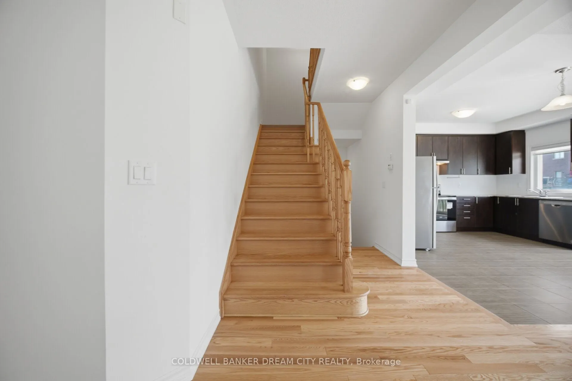 420 Vandusen Avenue