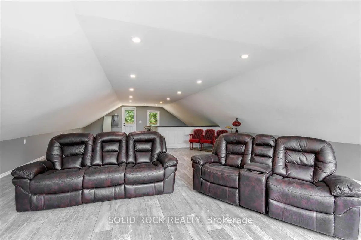 313 Pine Grove Road