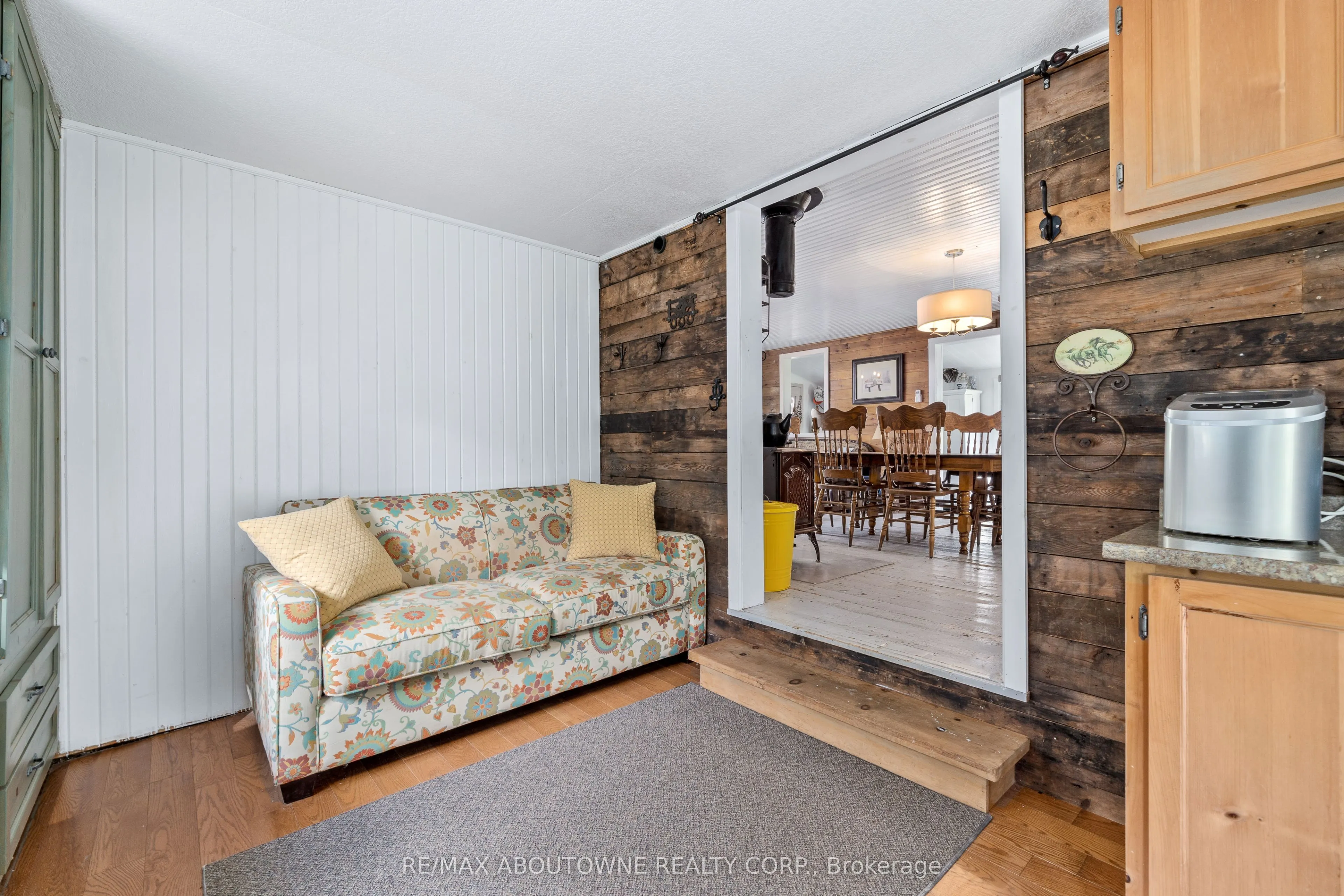 1161 TURCOTTE Road
