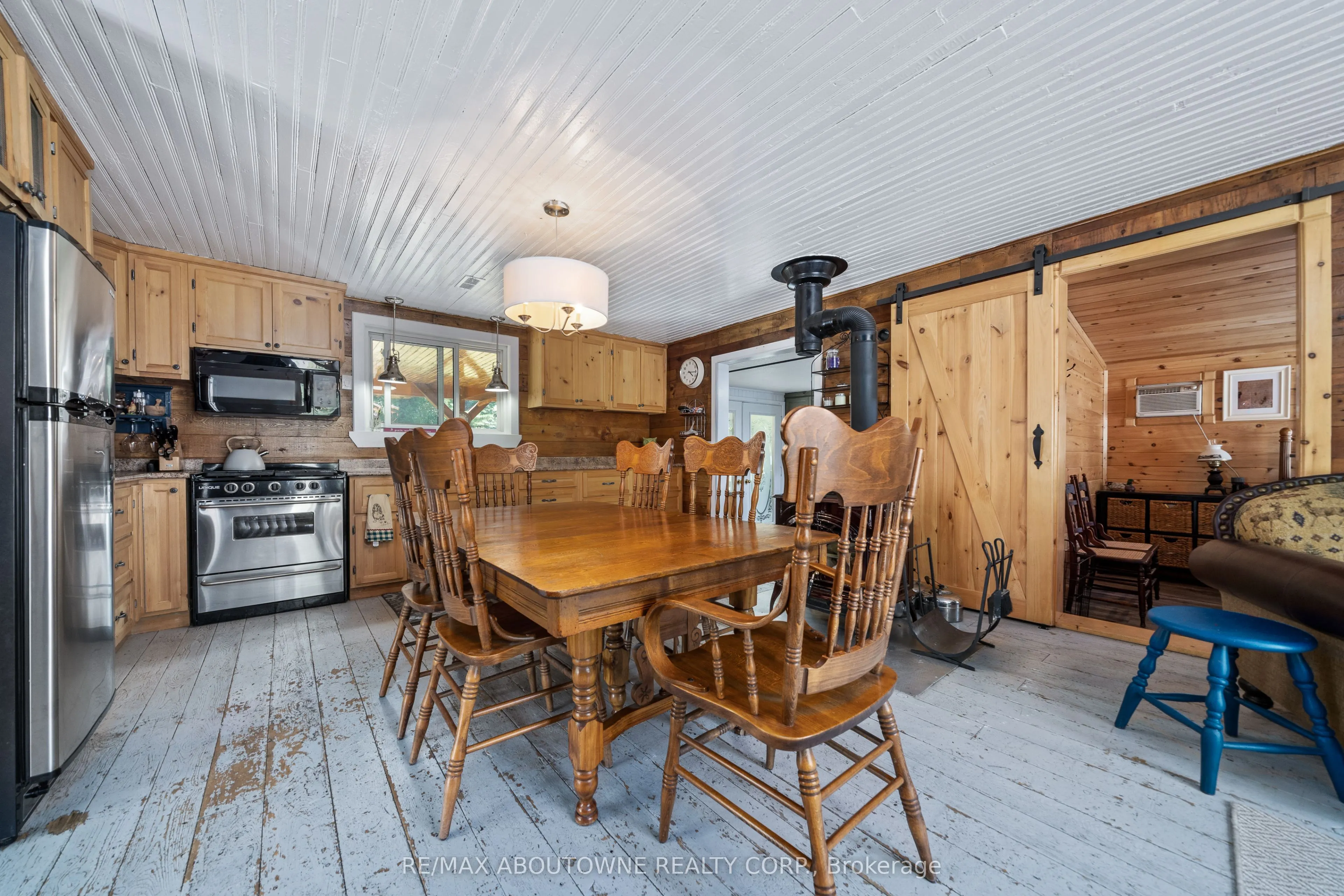 1161 TURCOTTE Road