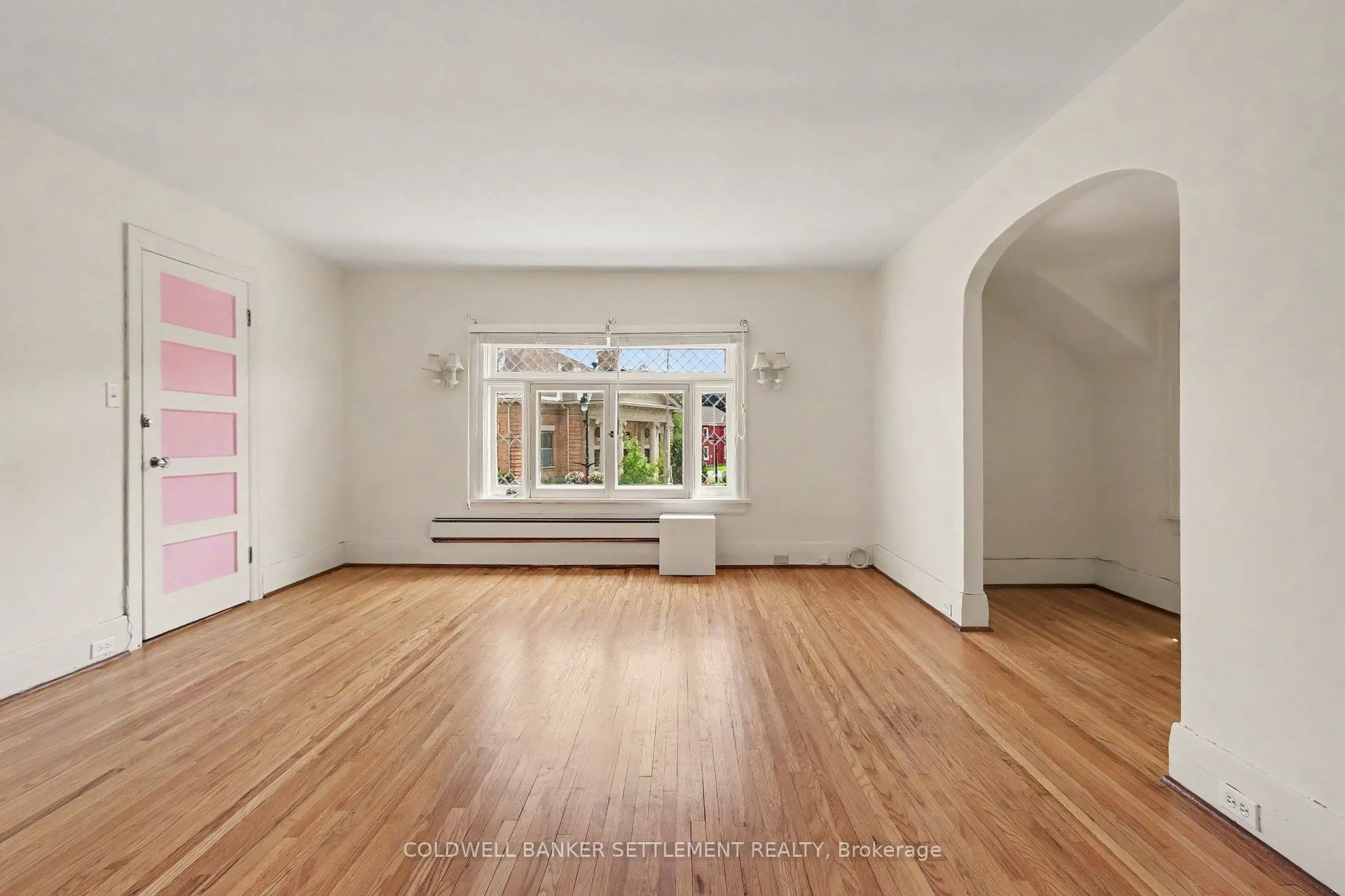 2 Gladstone Avenue
