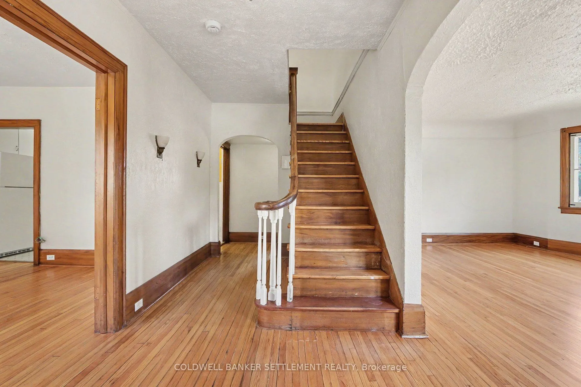 2 Gladstone Avenue