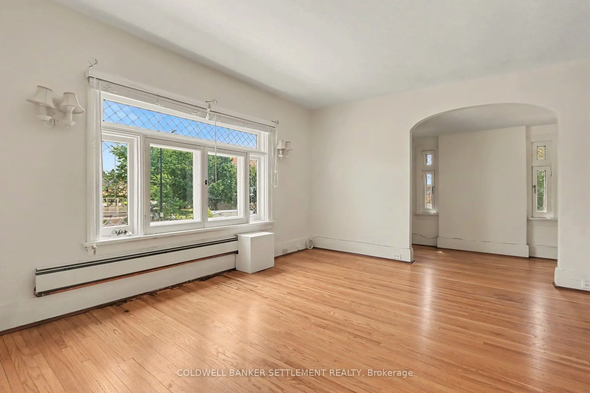 2 Gladstone Avenue