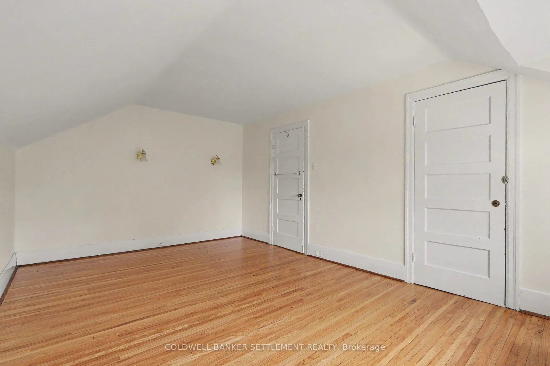 2 Gladstone Avenue