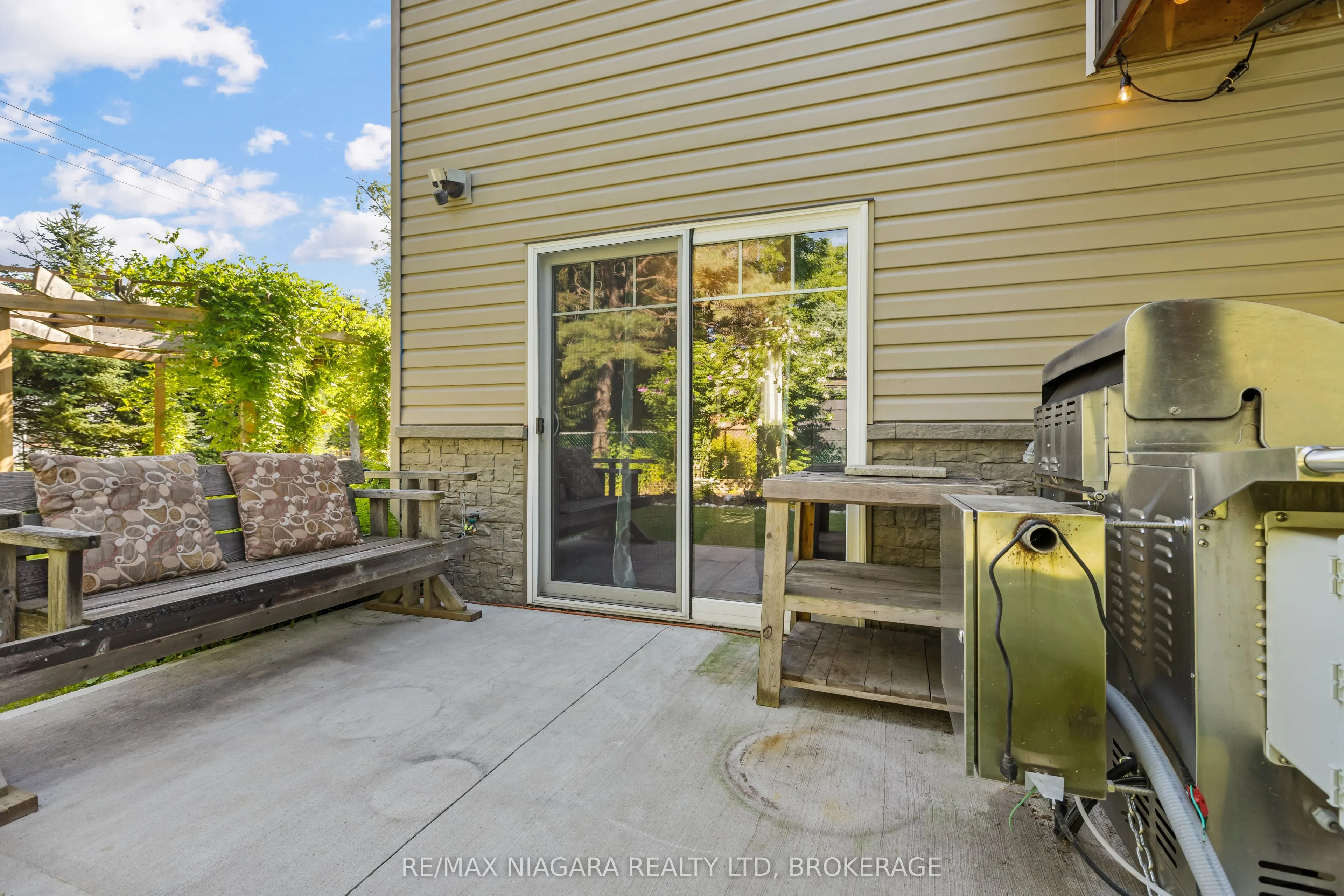 1 Linden Avenue