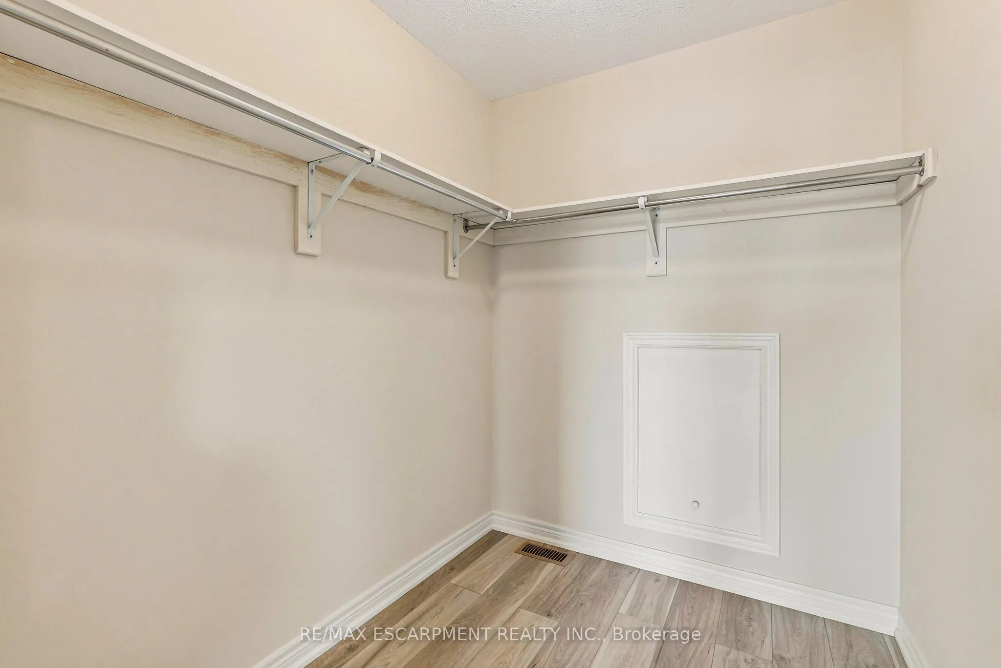 123 SKINNER Road