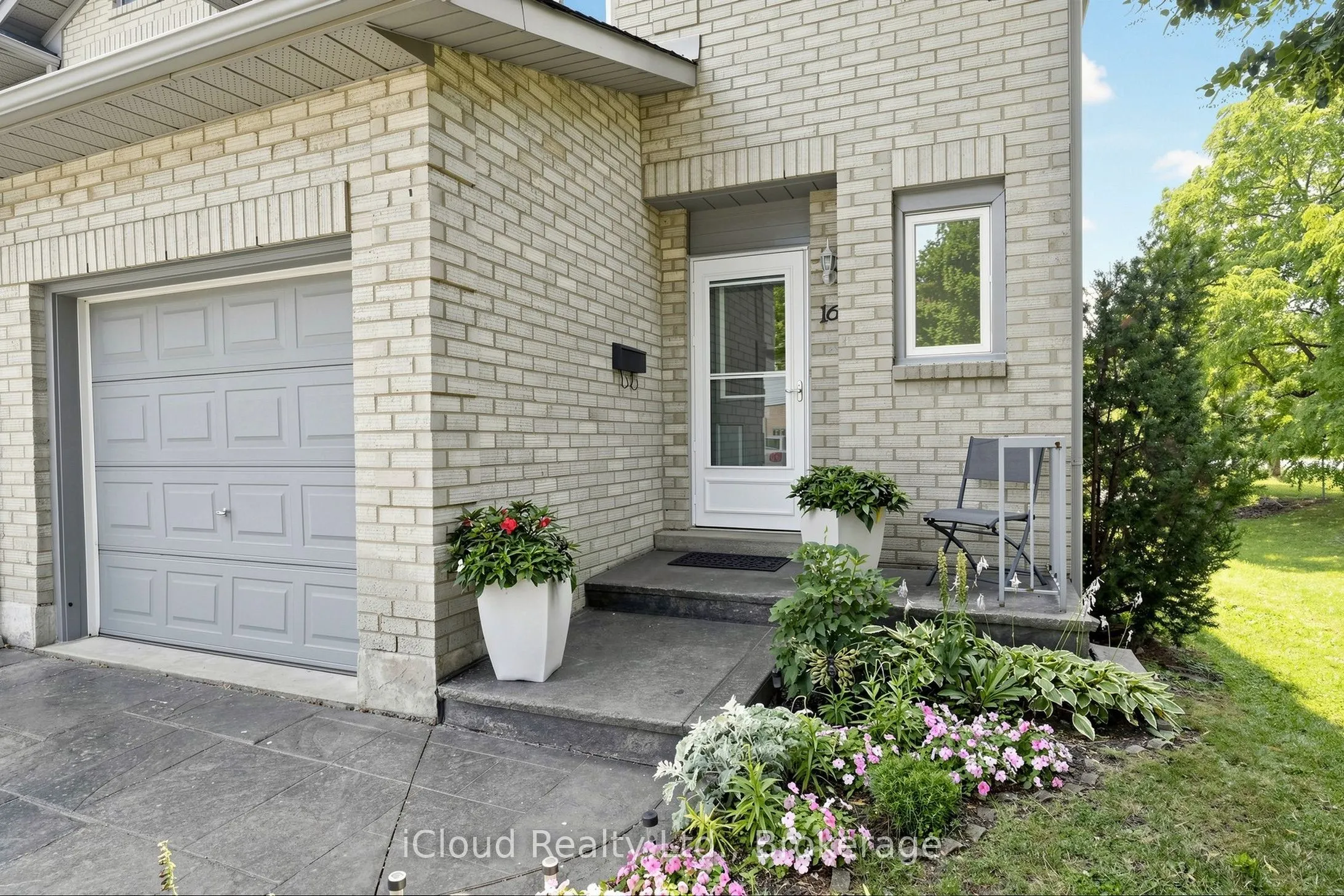 1 Royalwood Court #16