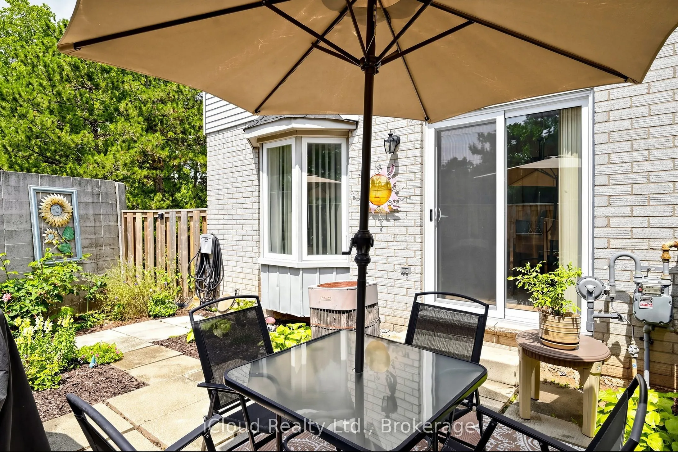 1 Royalwood Court #16