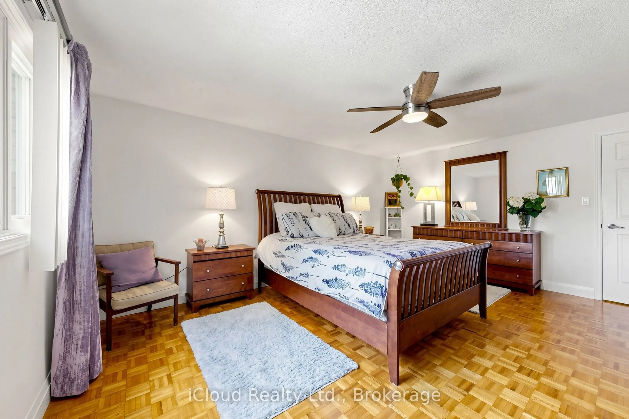1 Royalwood Court #16