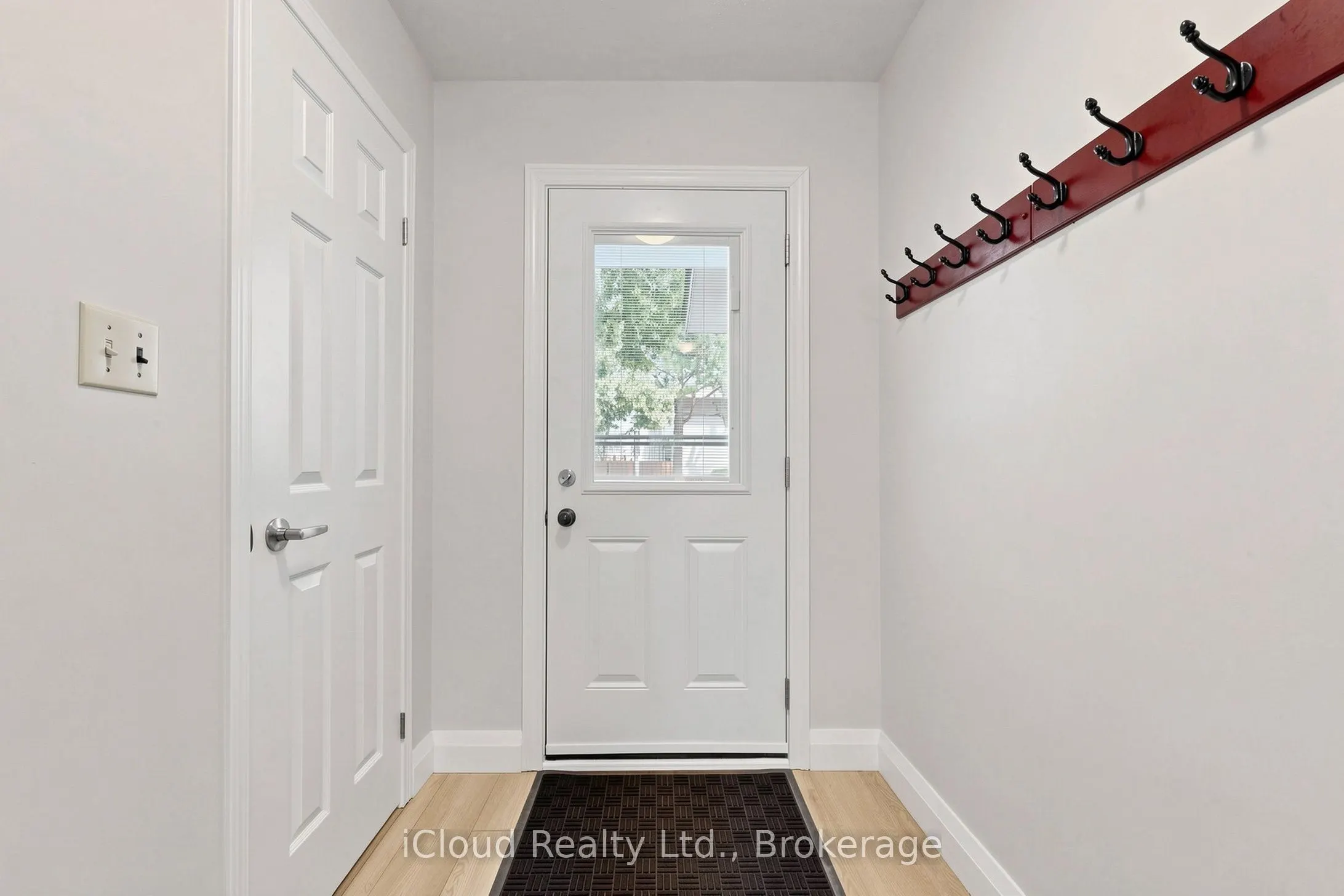 1 Royalwood Court #16