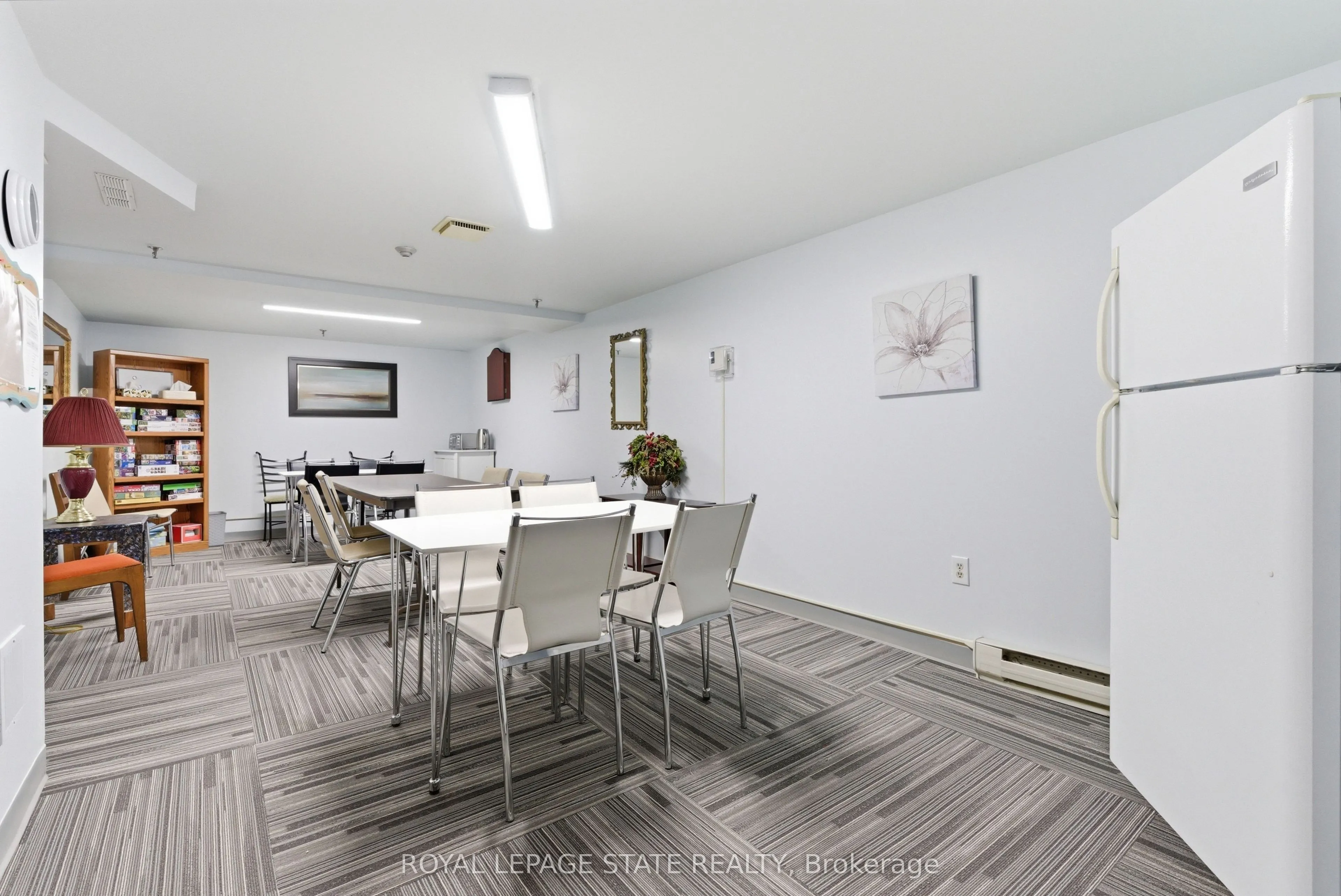 966 Queenston Road #203