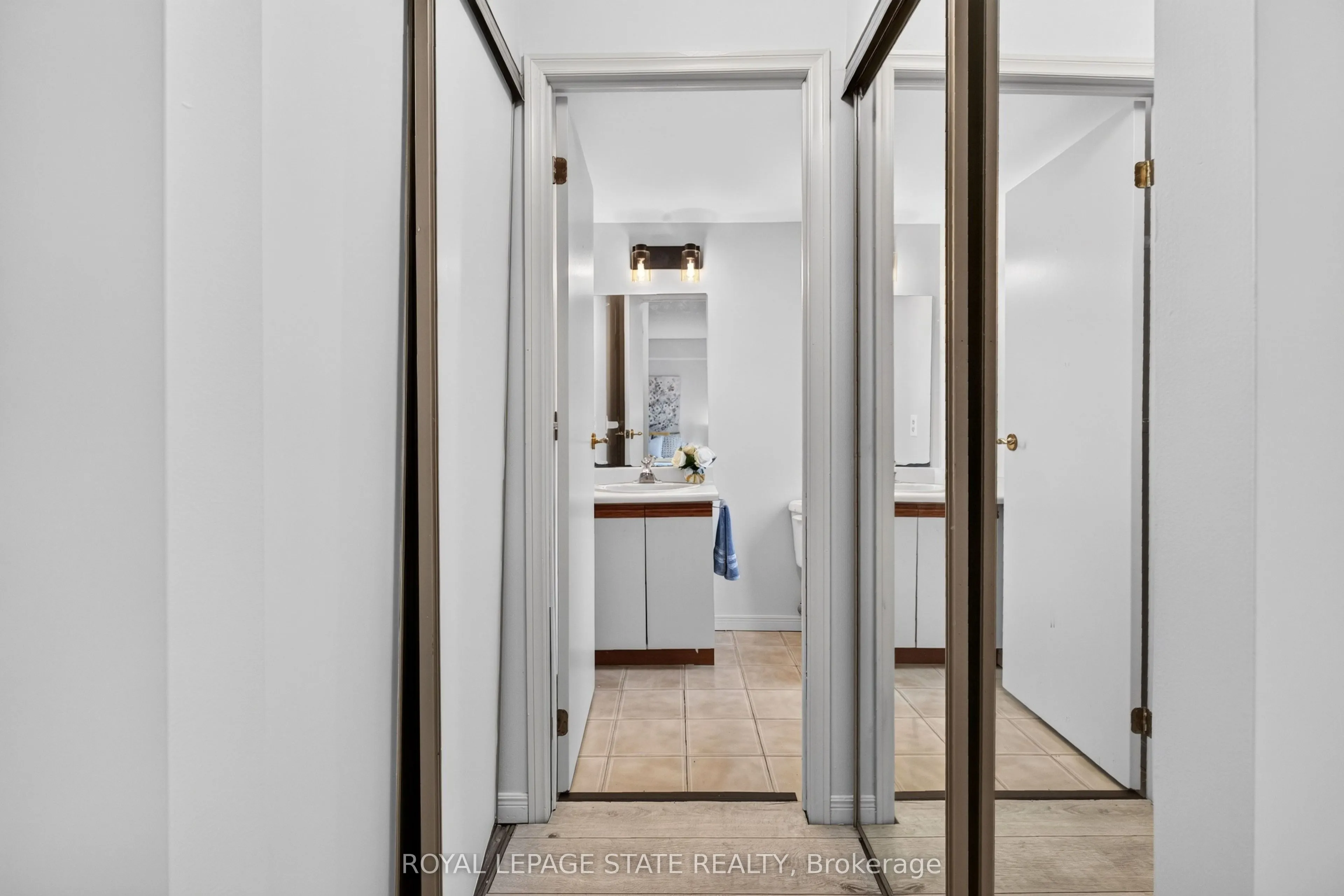 966 Queenston Road #203