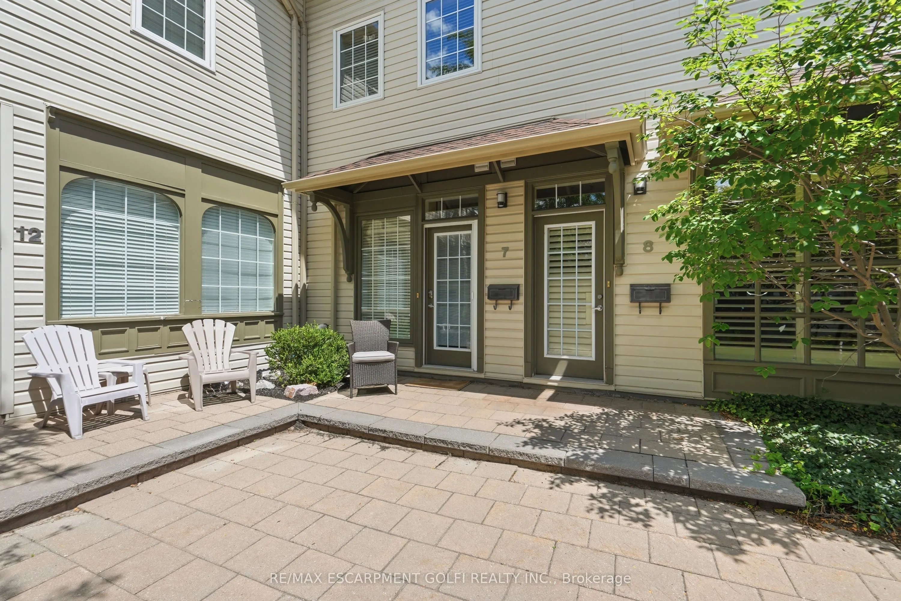 49 Ontario Street #7