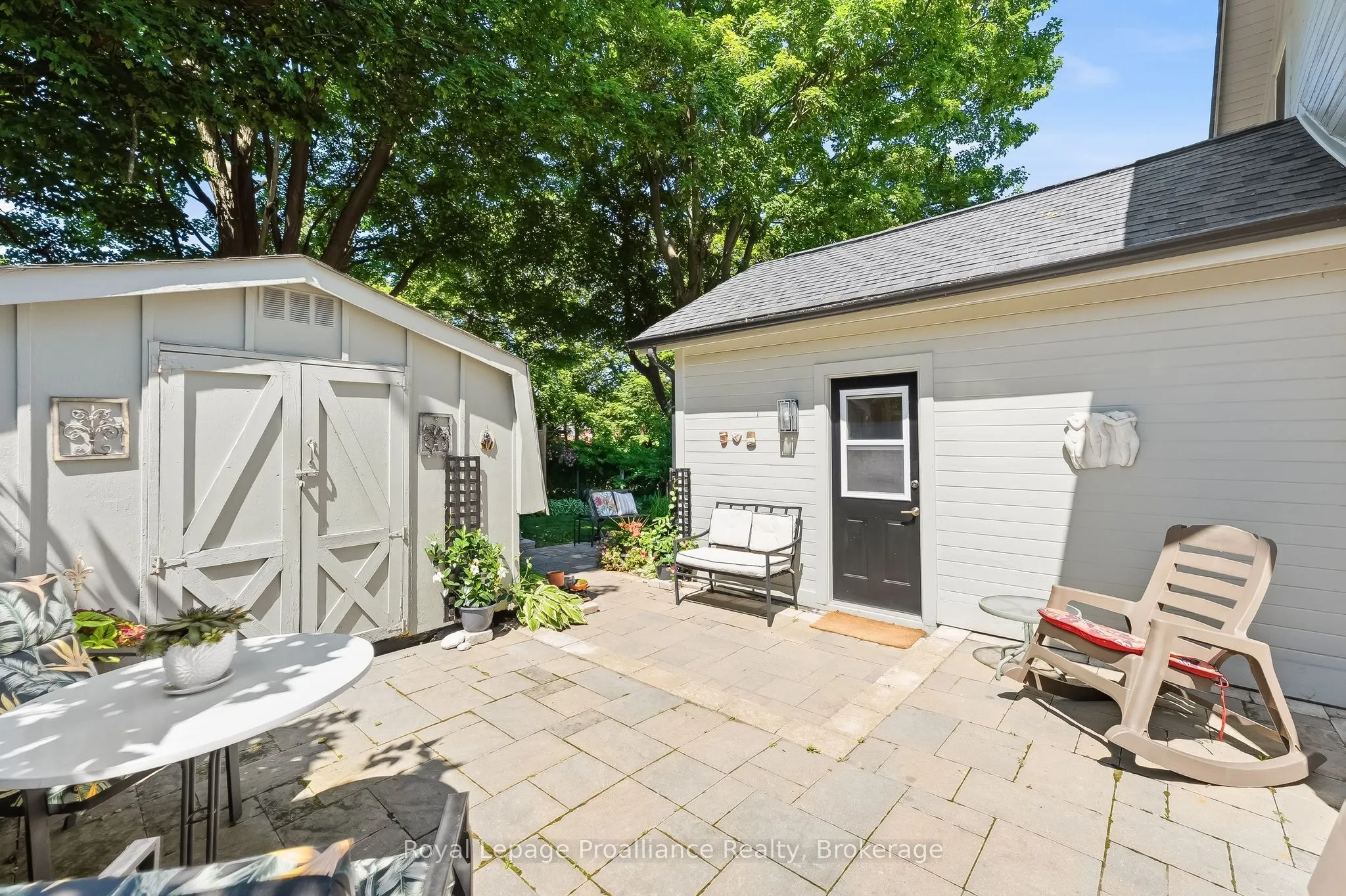 52 Bramley Street S
