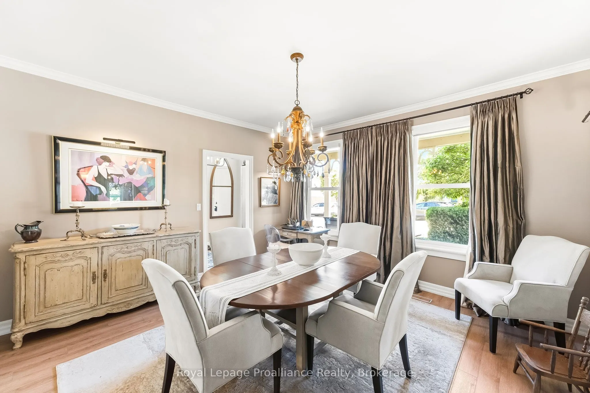 52 Bramley Street S